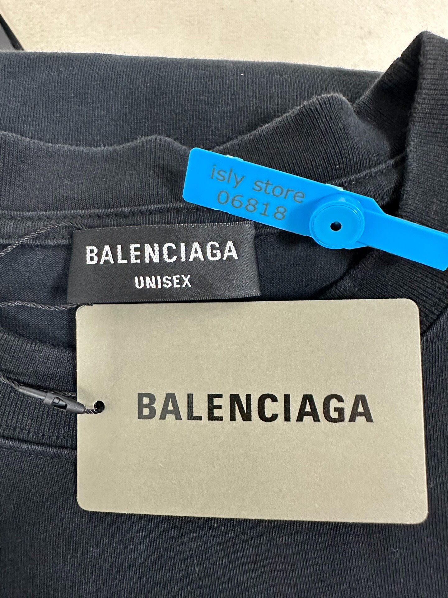 Balenciaga x Hulk Black T-Shirt — label