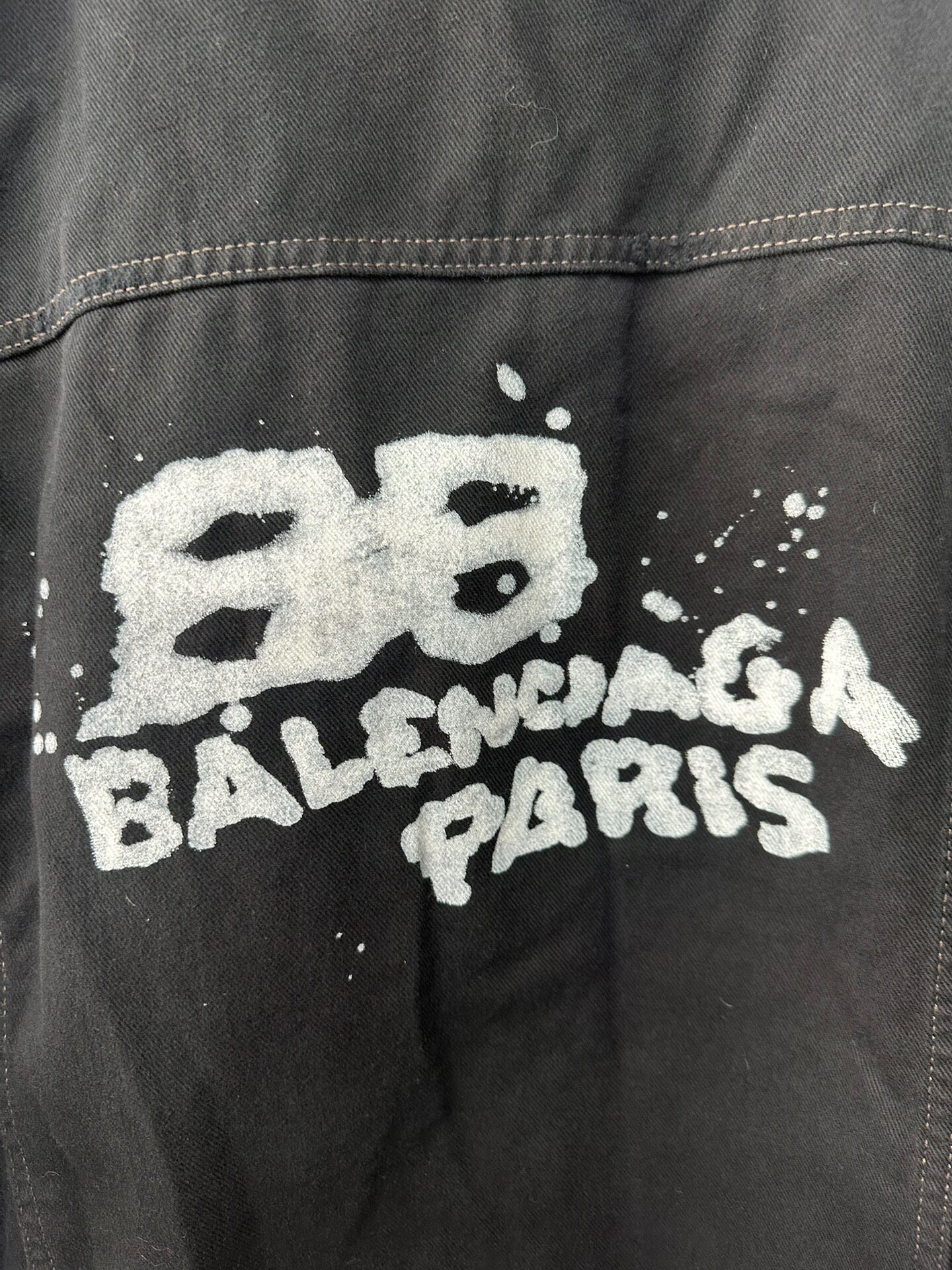 Balenciaga Men's Black Jacket — detail
