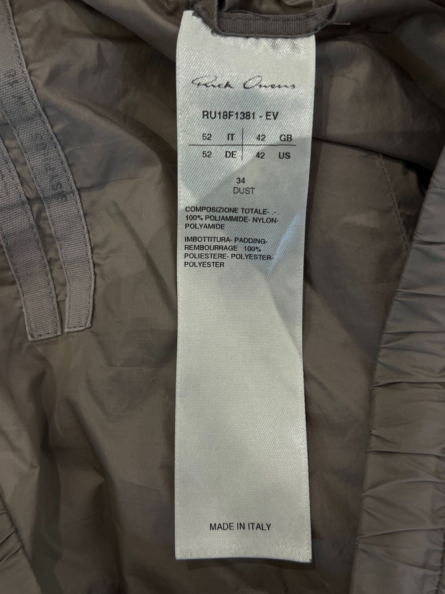 Rick Owens Mainline Nylon Cropped Pants — label