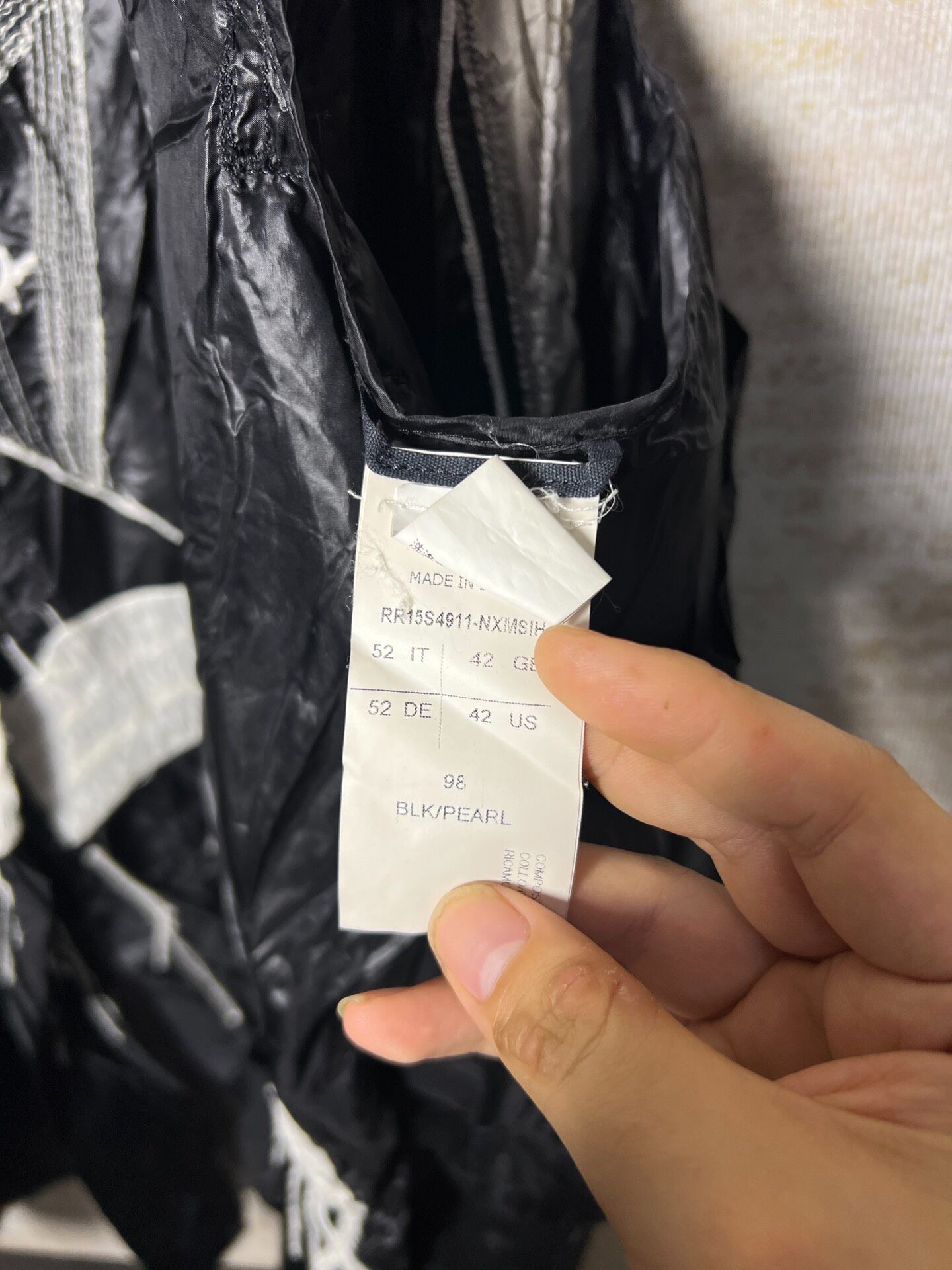 Rick Owens 15ss Showpiece Embroidered Windbreaker — label