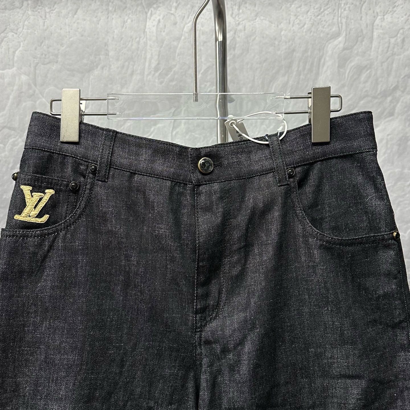 Louis Vuitton FW25 Denim Shorts — label