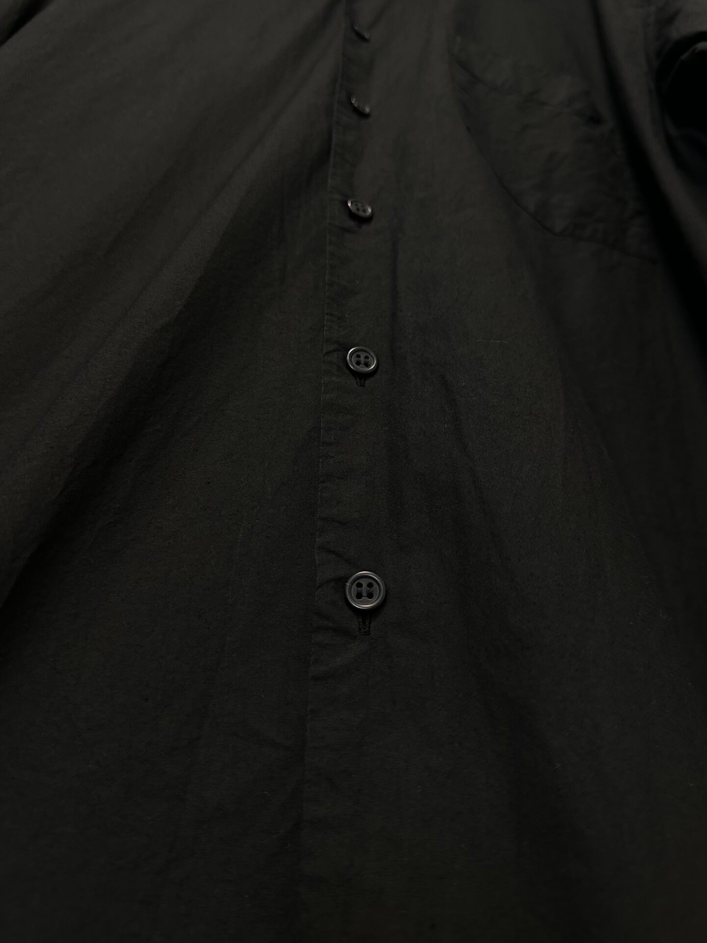 Casey Casey Oversized Black Long Shirt — label