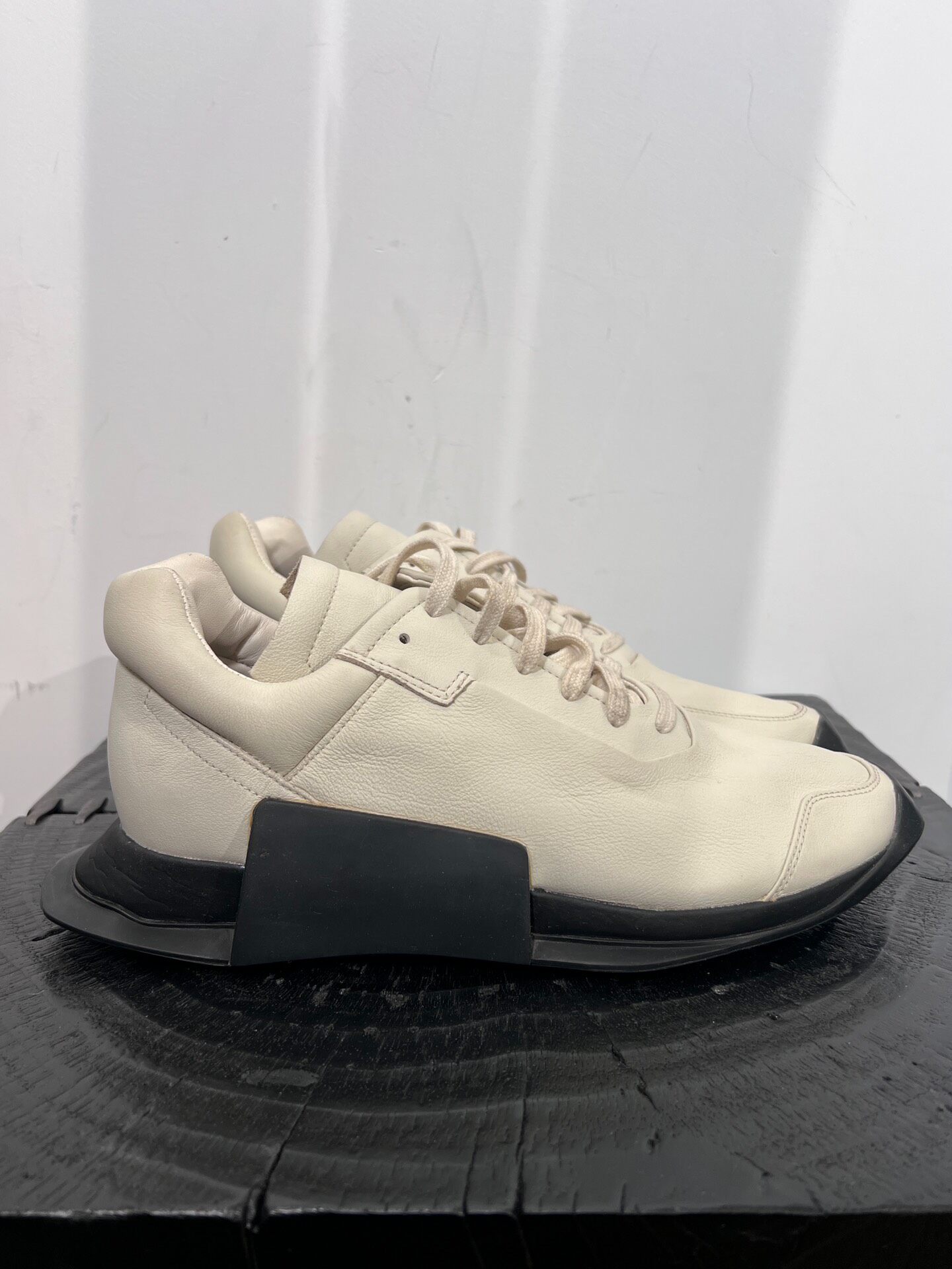 Rick Owens x Adidas Level Runner Low 2