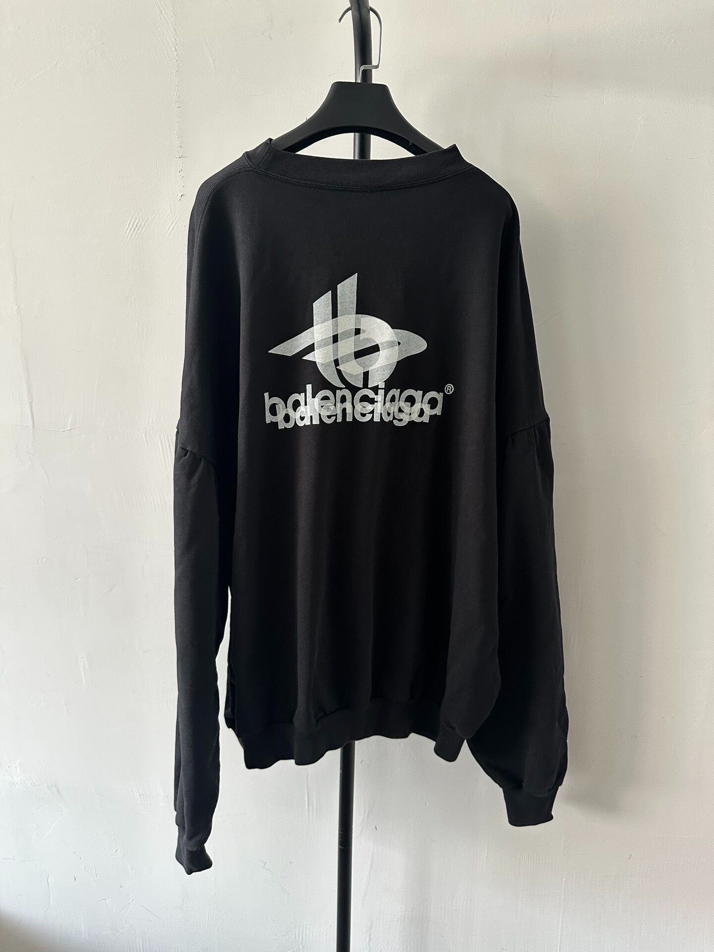 Balenciaga Black Oversized Crewneck Sweatshirt — front