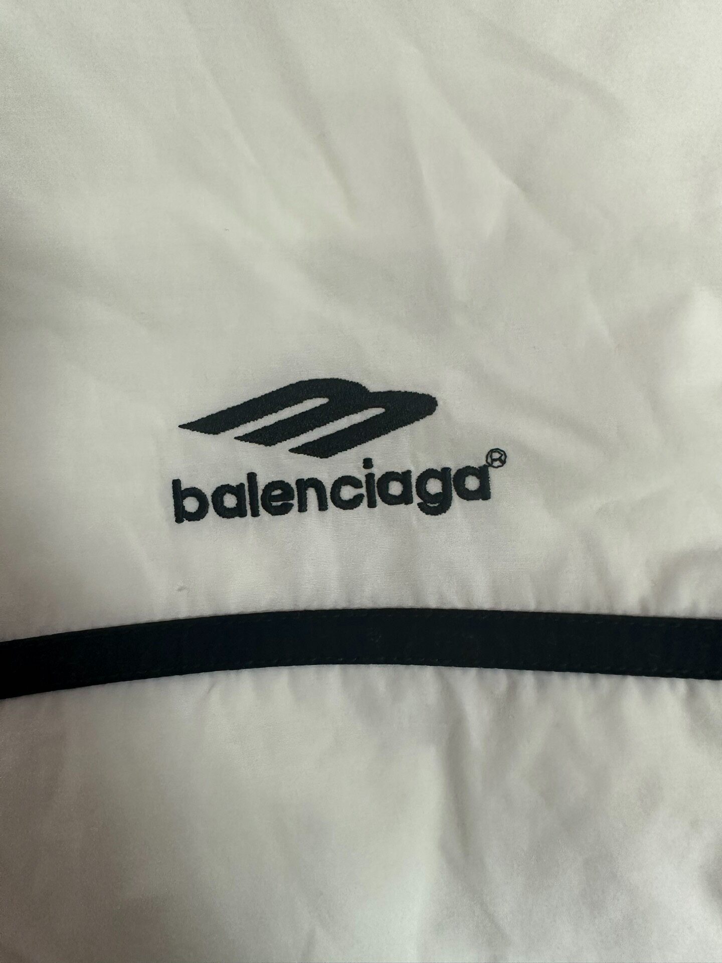 Balenciaga Oversized 3B Sports Icon Shirt — detail