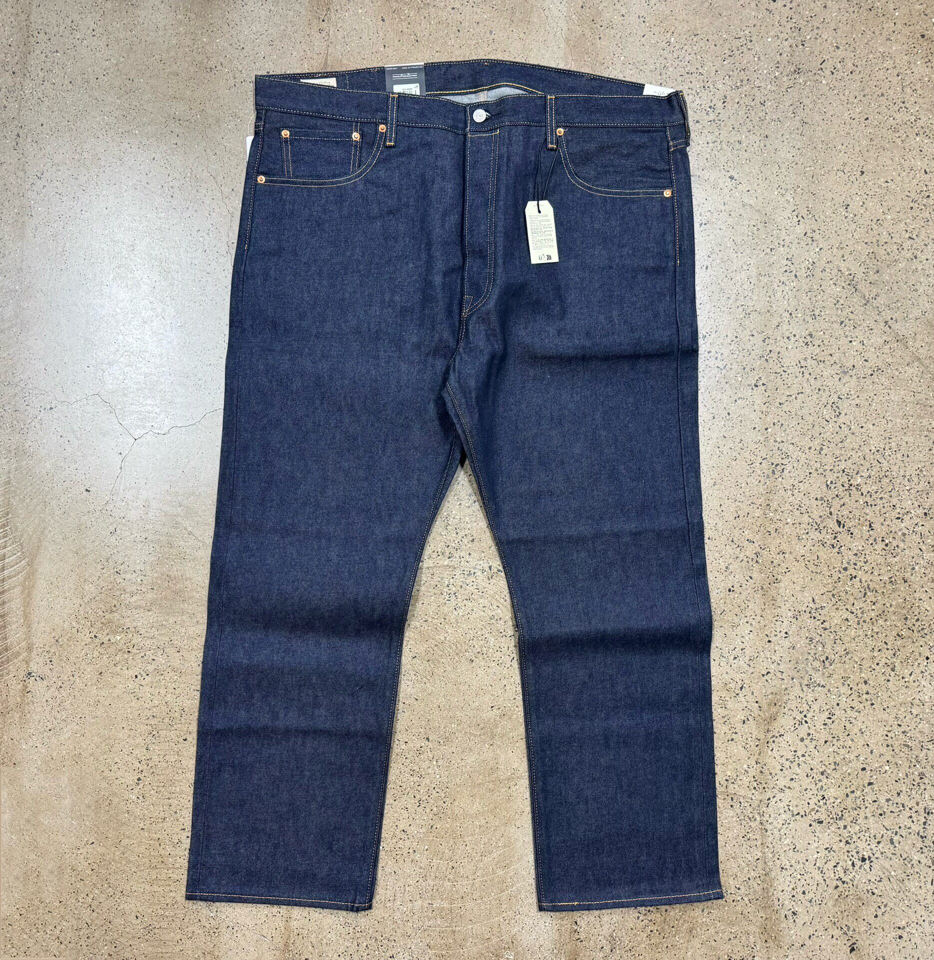 Levi's 501 Selvedge Indigo Jeans — front