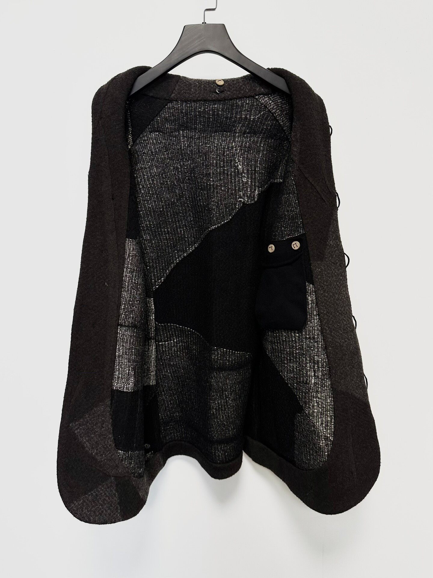 LUC Asymmetric Wool Knit Jacket — detail