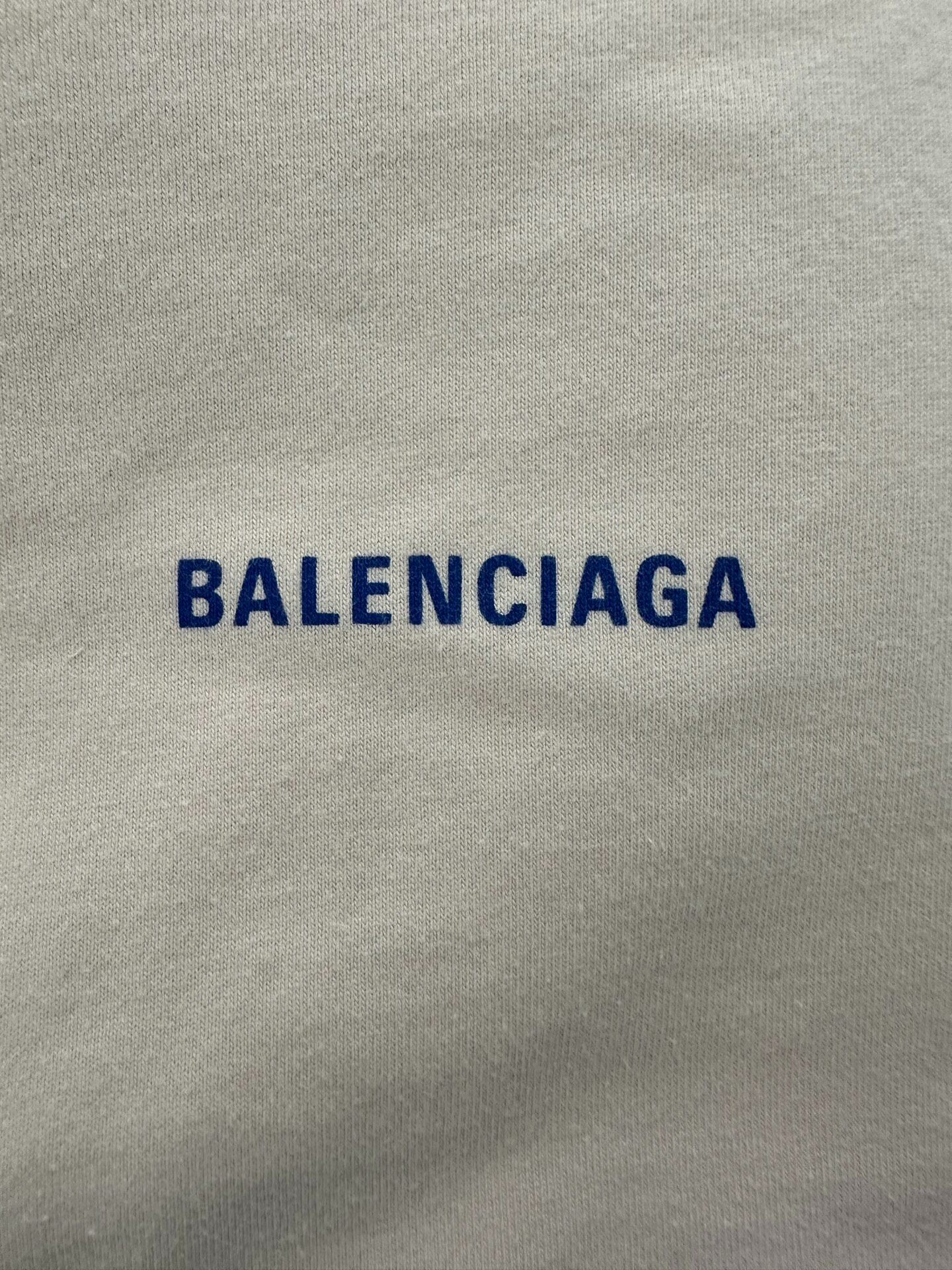 Balenciaga Logo Beige Short Sleeve Tee — detail