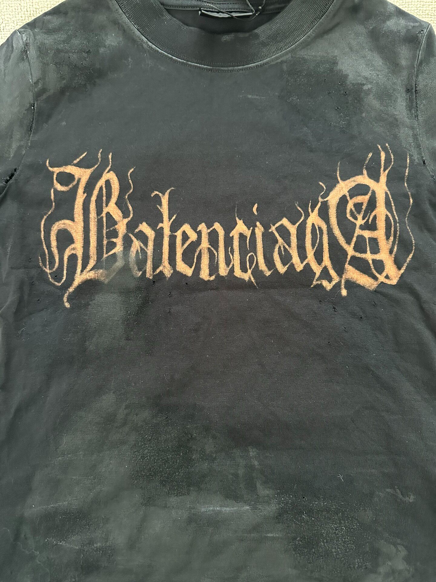 Balenciaga Women’s Black Fitted T-Shirt — detail