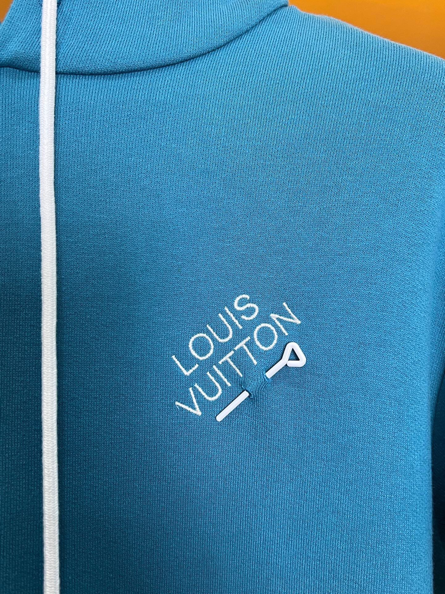 Louis Vuitton Blue Pin Hoodie — detail