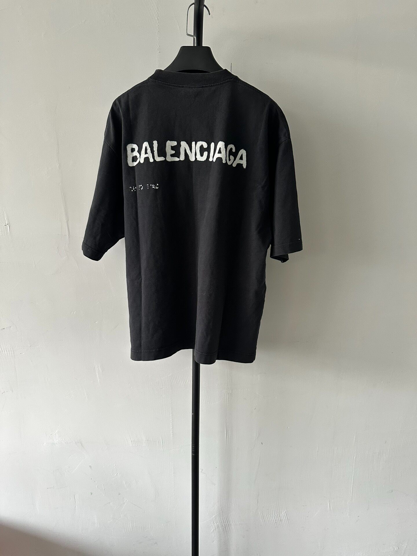 Balenciaga BbMotel Fit Logo T-Shirt — front