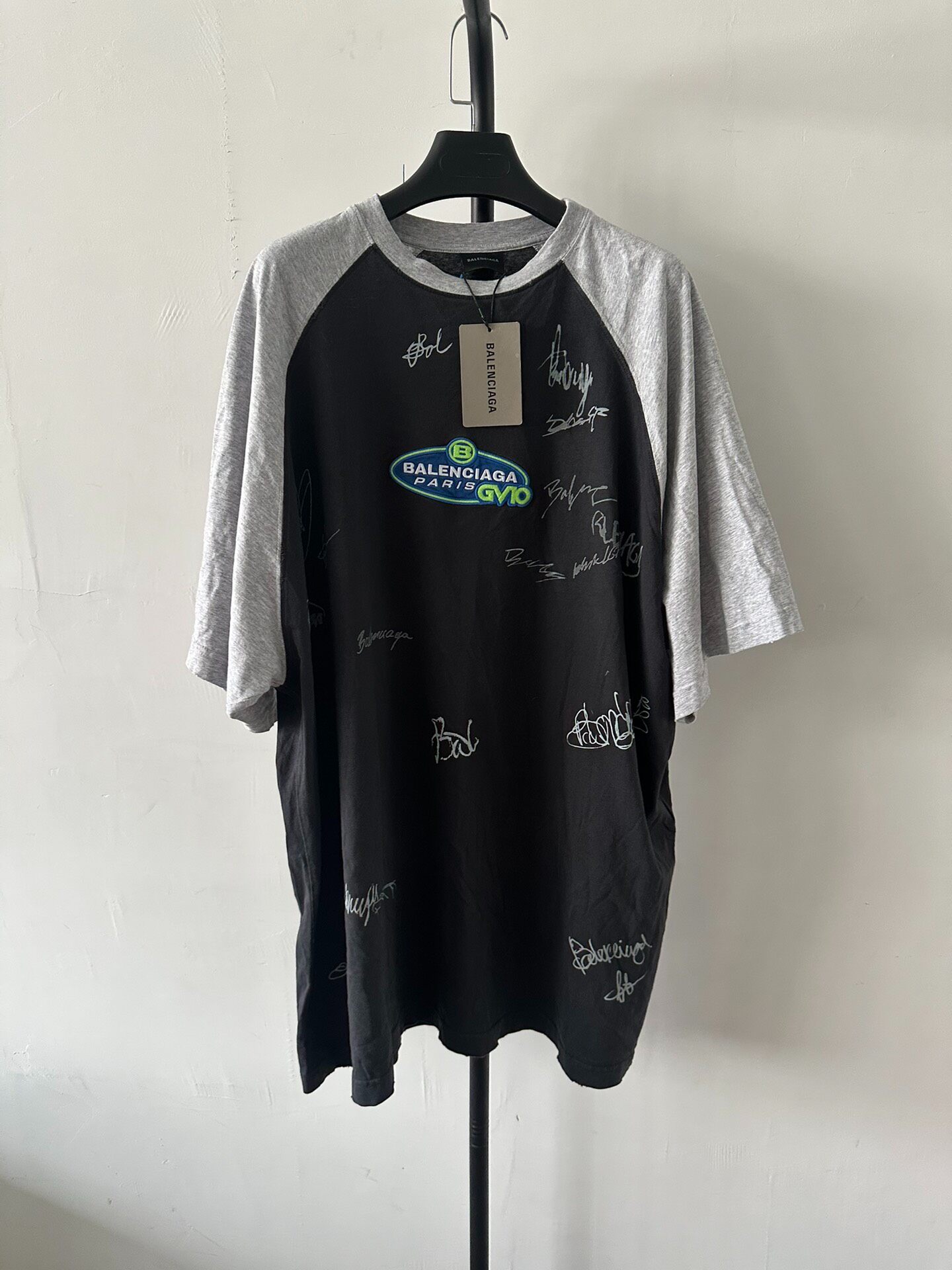 Balenciaga Raglan Sleeve T-Shirt