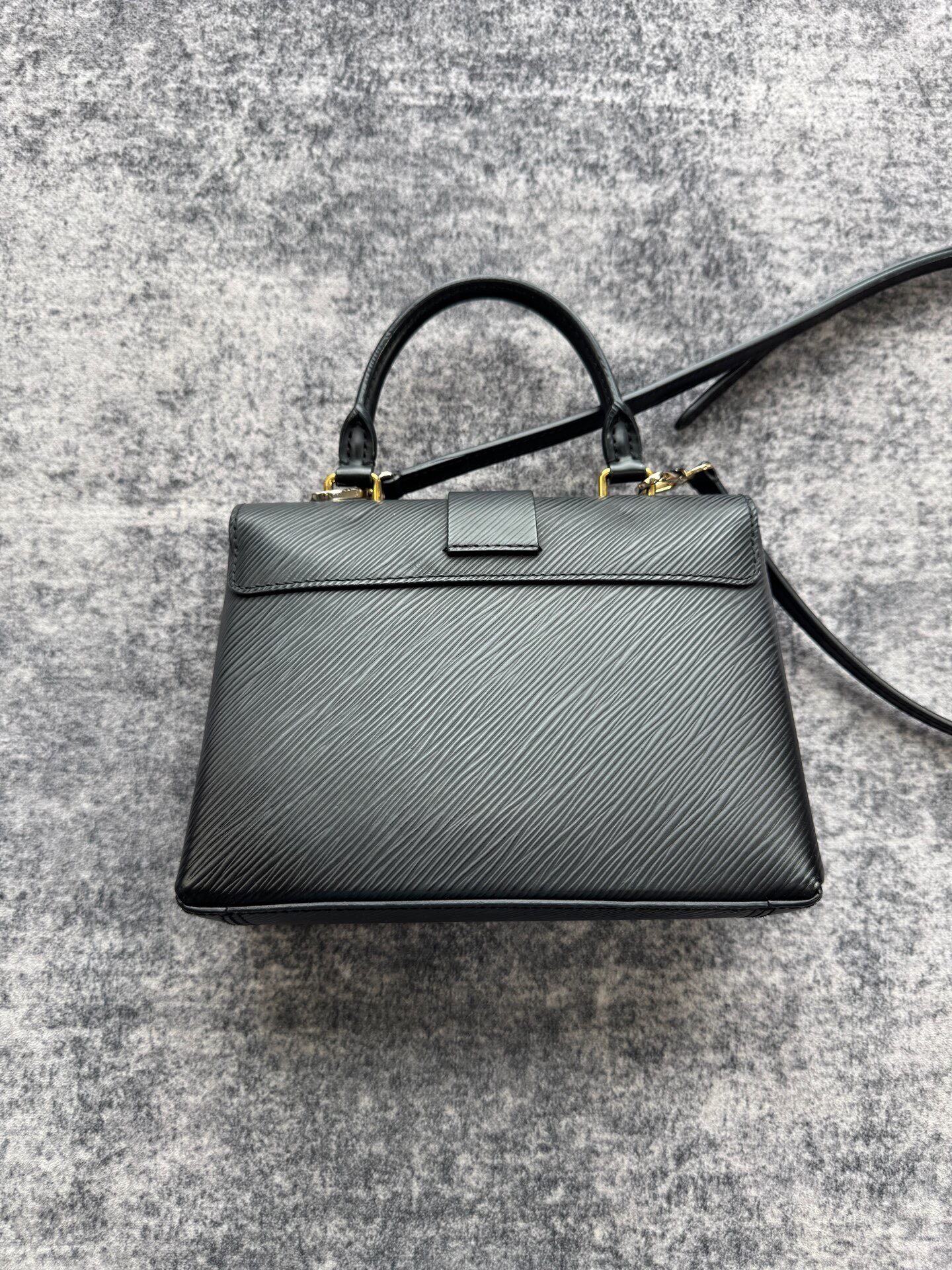 Louis Vuitton Locky BB Black Epi Bag — front