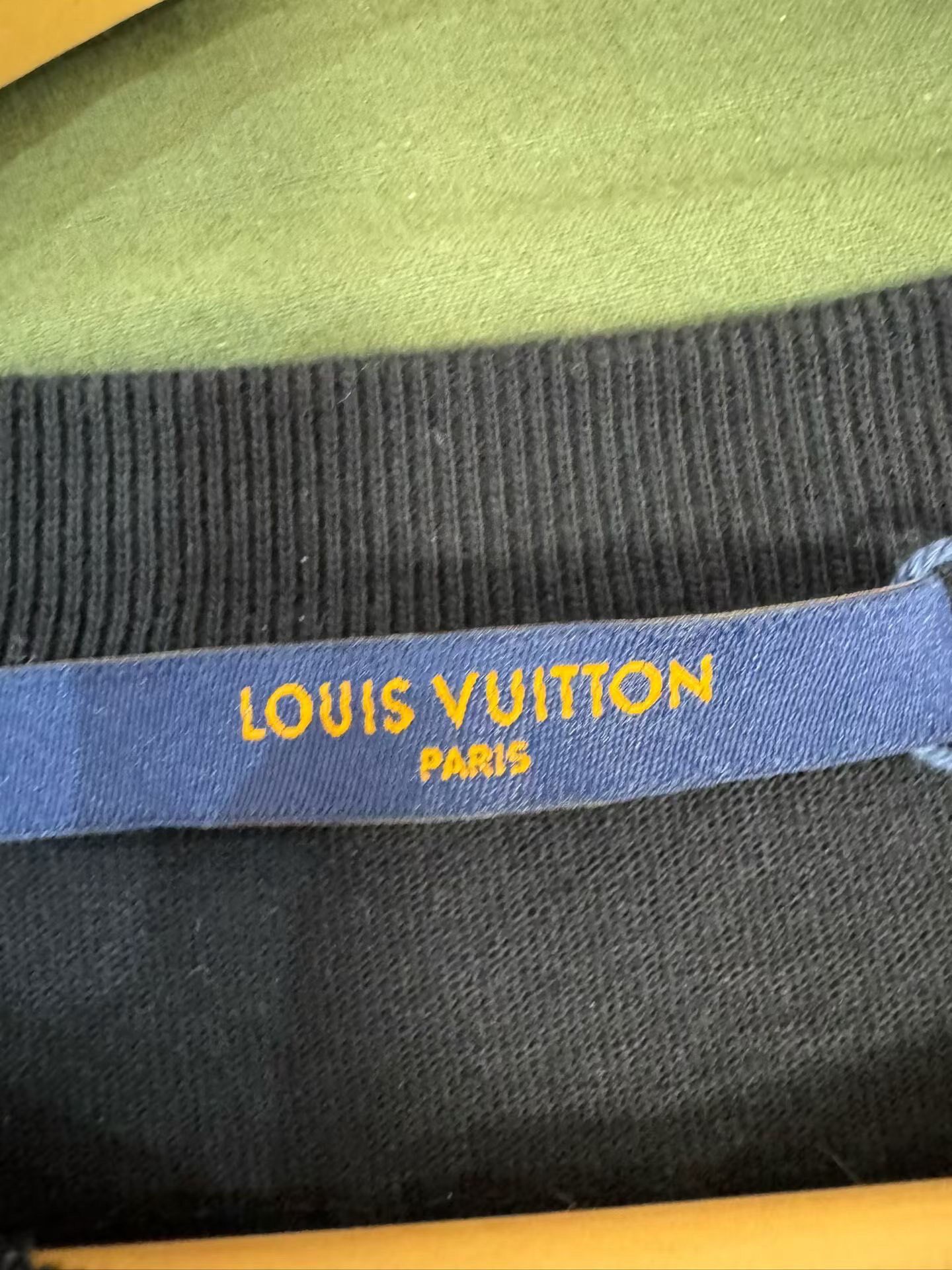 Louis Vuitton LV Short Sleeve T-Shirt — detail