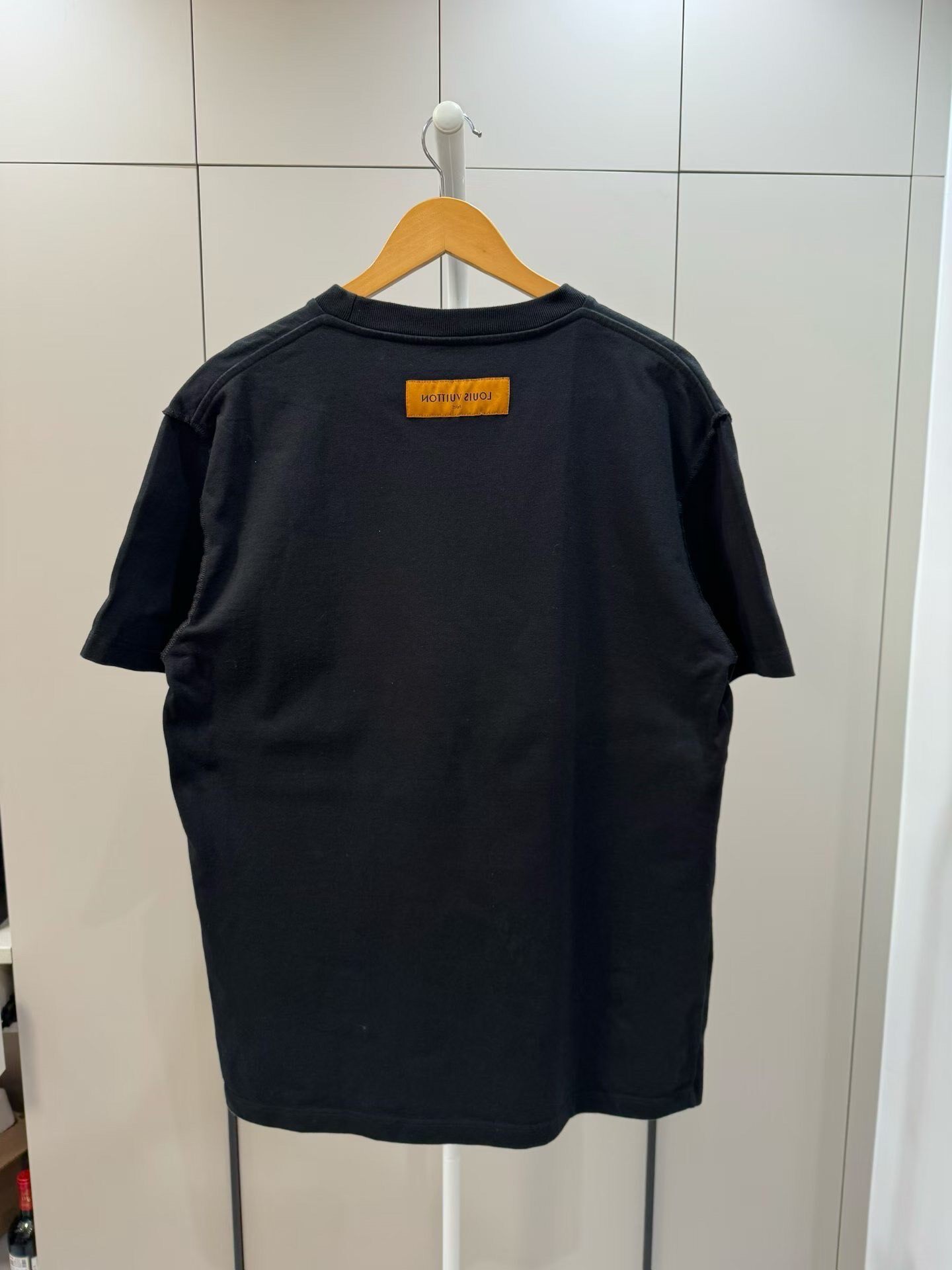 Louis Vuitton LV Short Sleeve T-Shirt — front