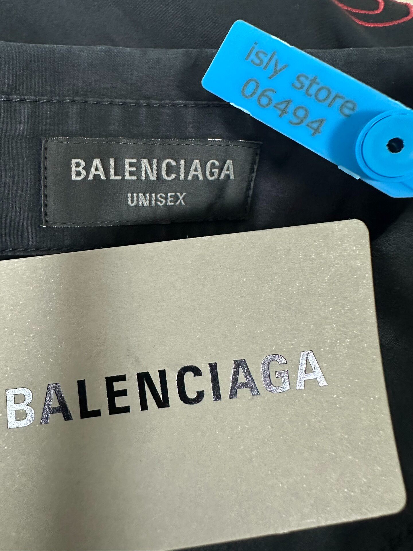 Balenciaga Men's Black Logo Long-Sleeve Shirt — label