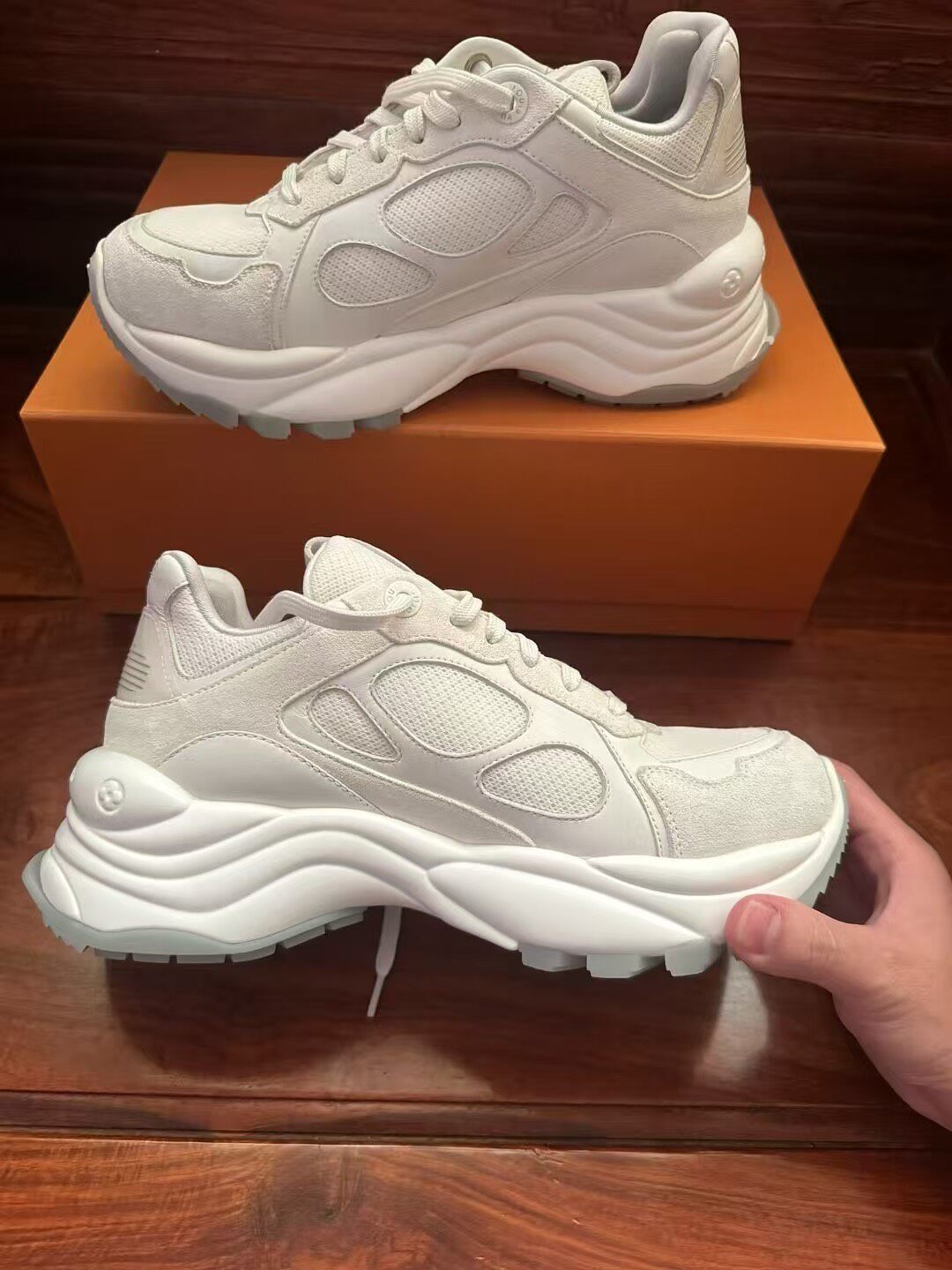 Louis Vuitton LV Runner 55 White Sneaker — label