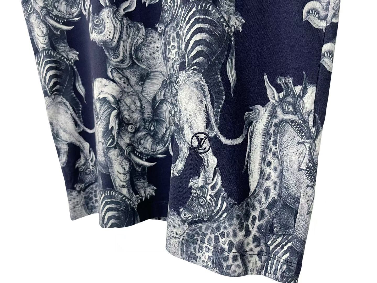 Louis Vuitton Navy Animal Print Tee — detail