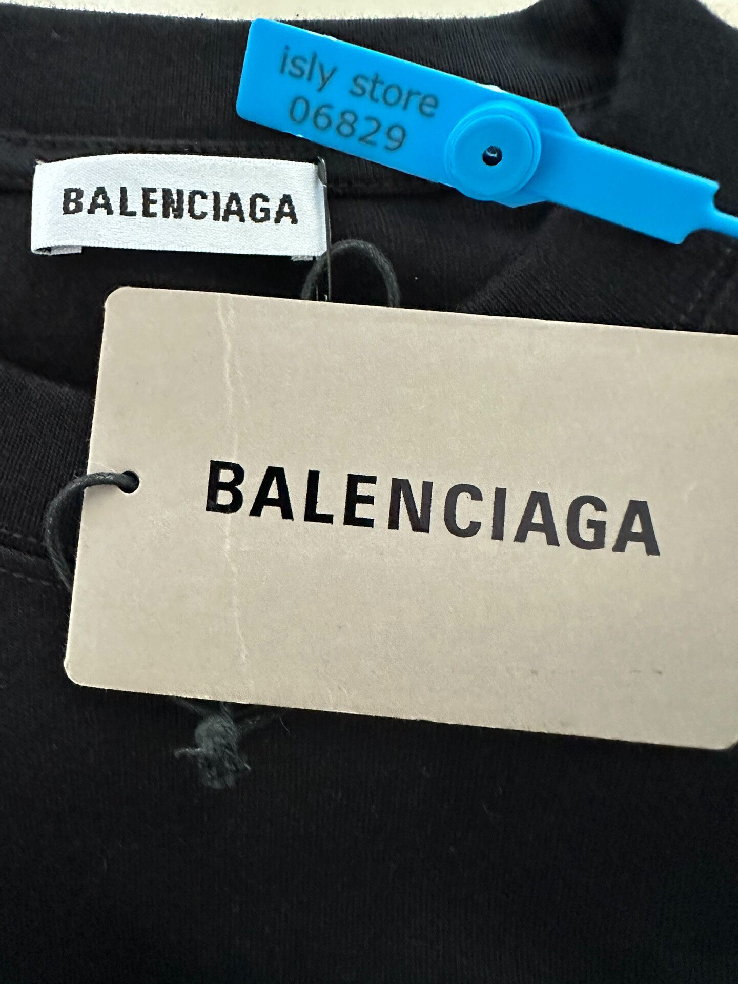 Balenciaga Women's Black Logo T-Shirt — label