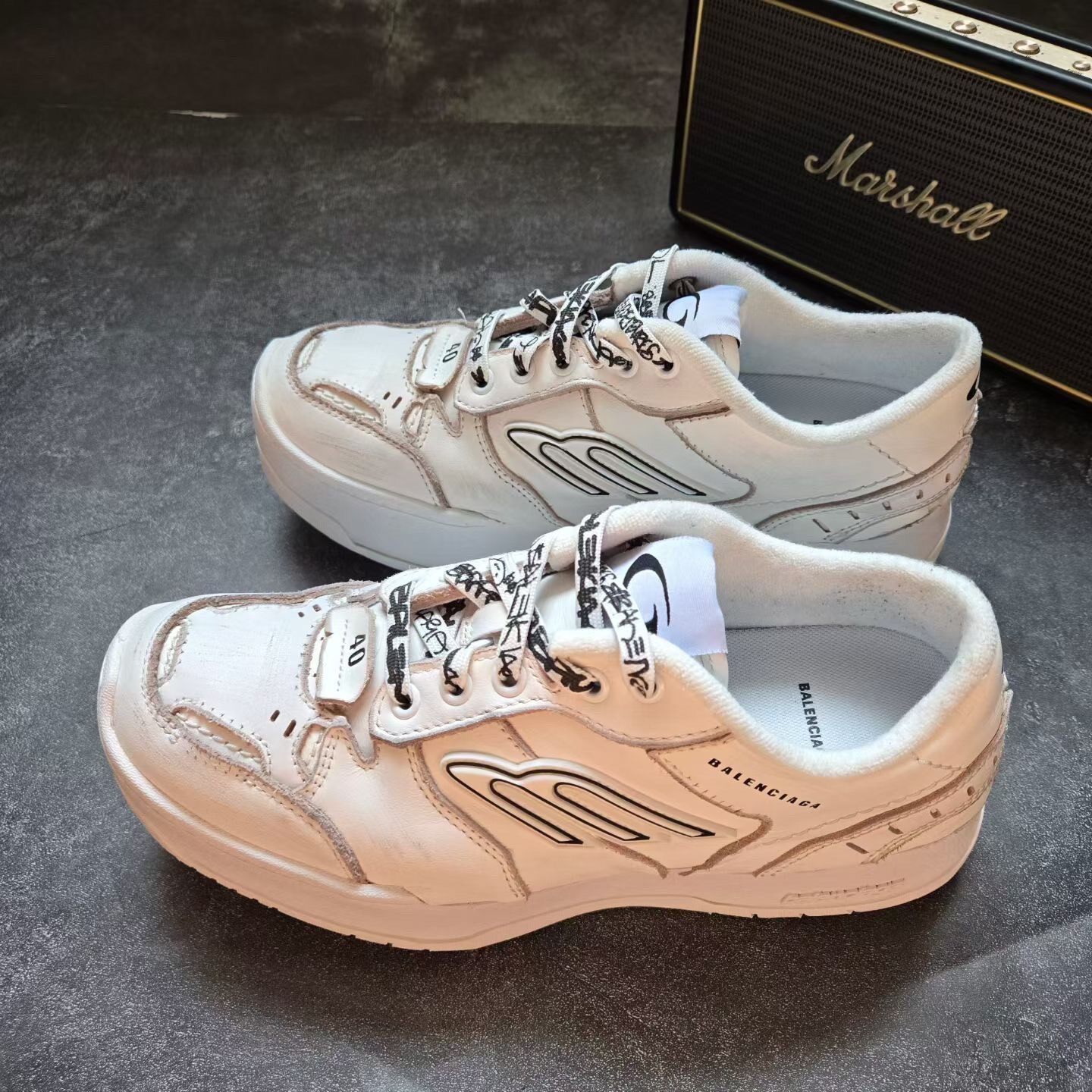 Balenciaga Hamptons Thick Sole Sneakers