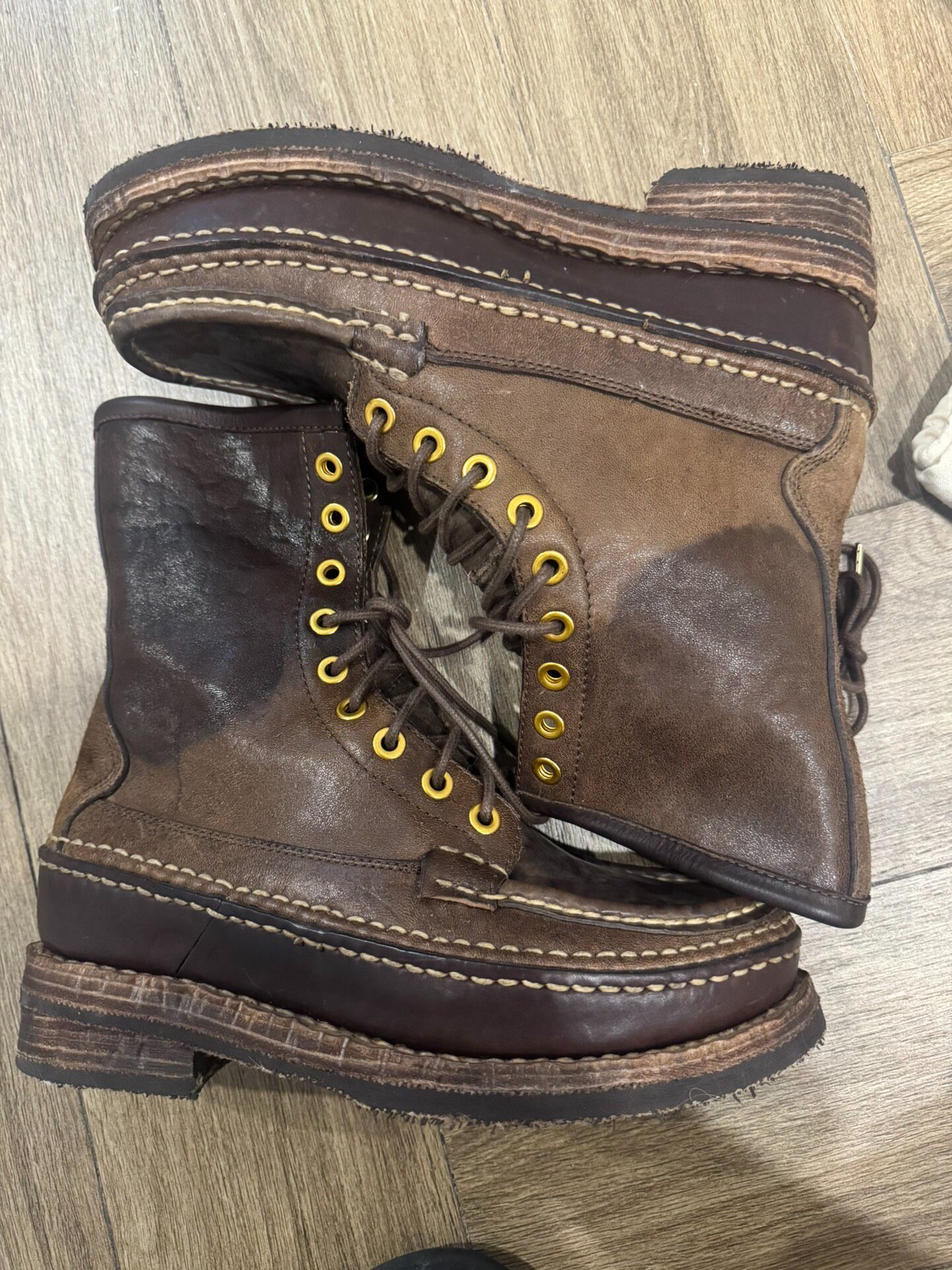 Visvim Grizzy Camper Hi-Folk Boots — label