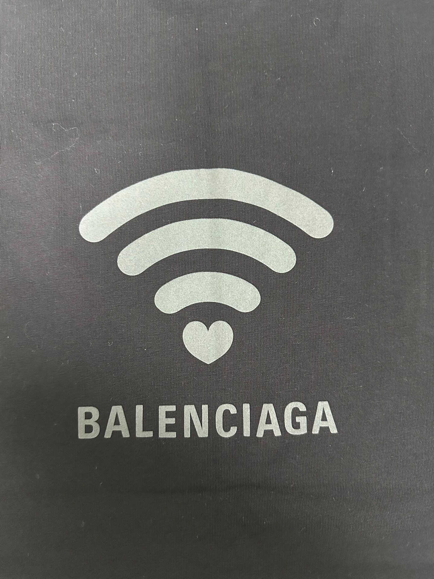 Balenciaga Men’s Logo Print Black T-Shirt — detail