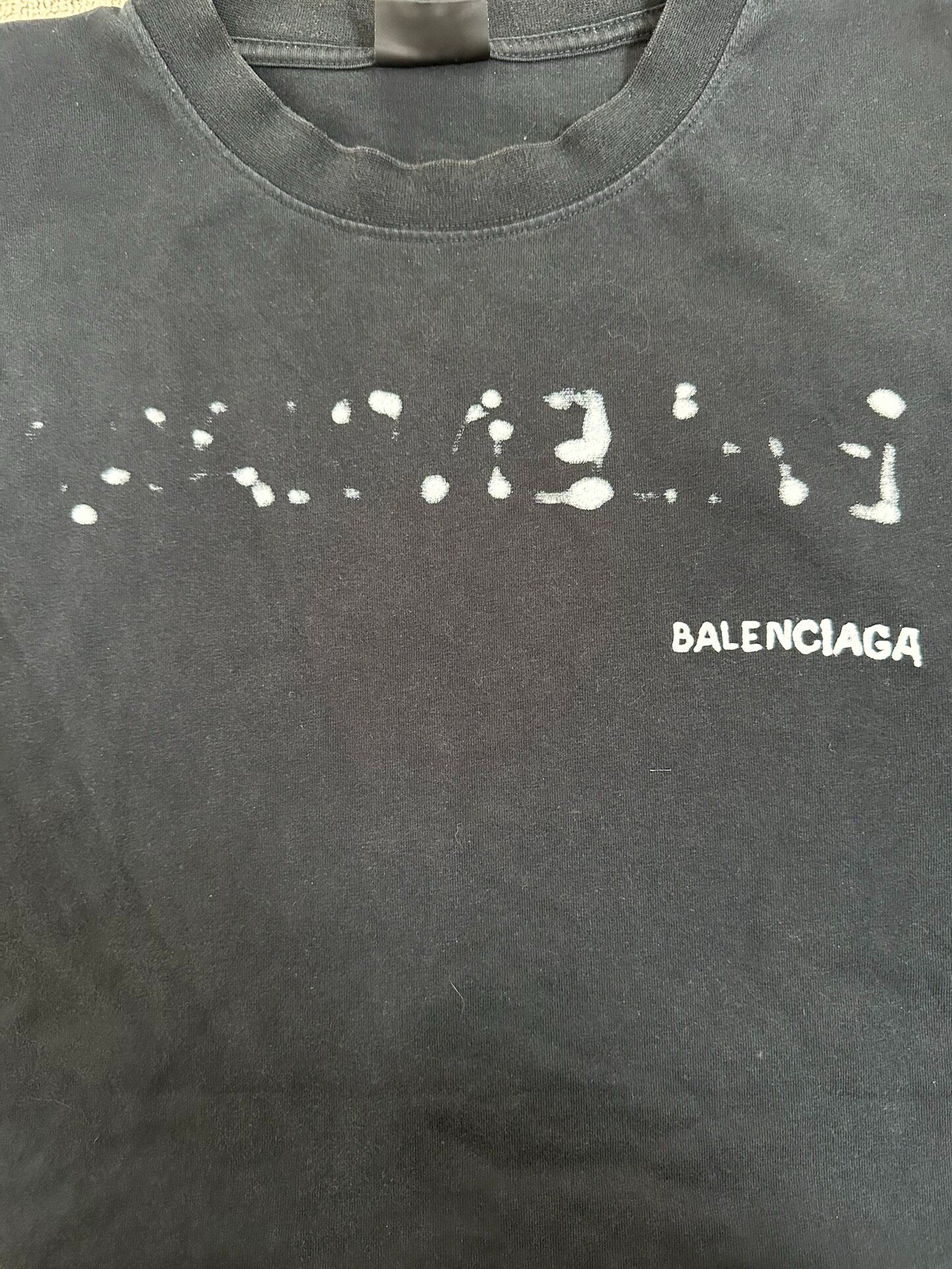 Balenciaga Women's Logo T-Shirt — detail