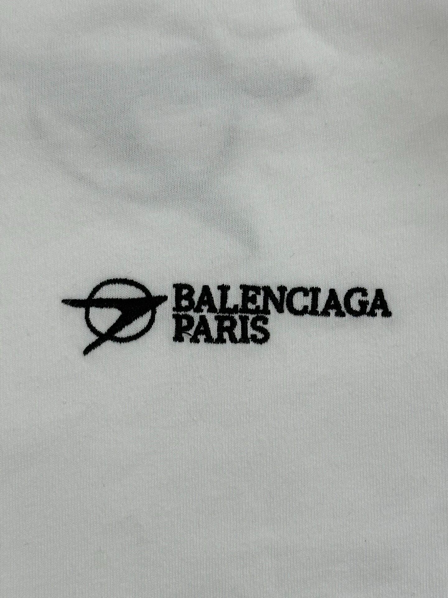 Balenciaga White Logo Short-Sleeve T-Shirt — detail
