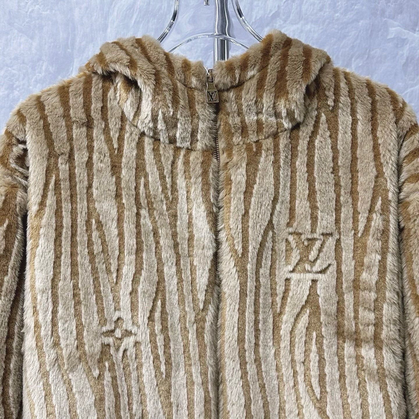 Louis Vuitton SS26 Fluffy Ski Hooded Jacket — detail