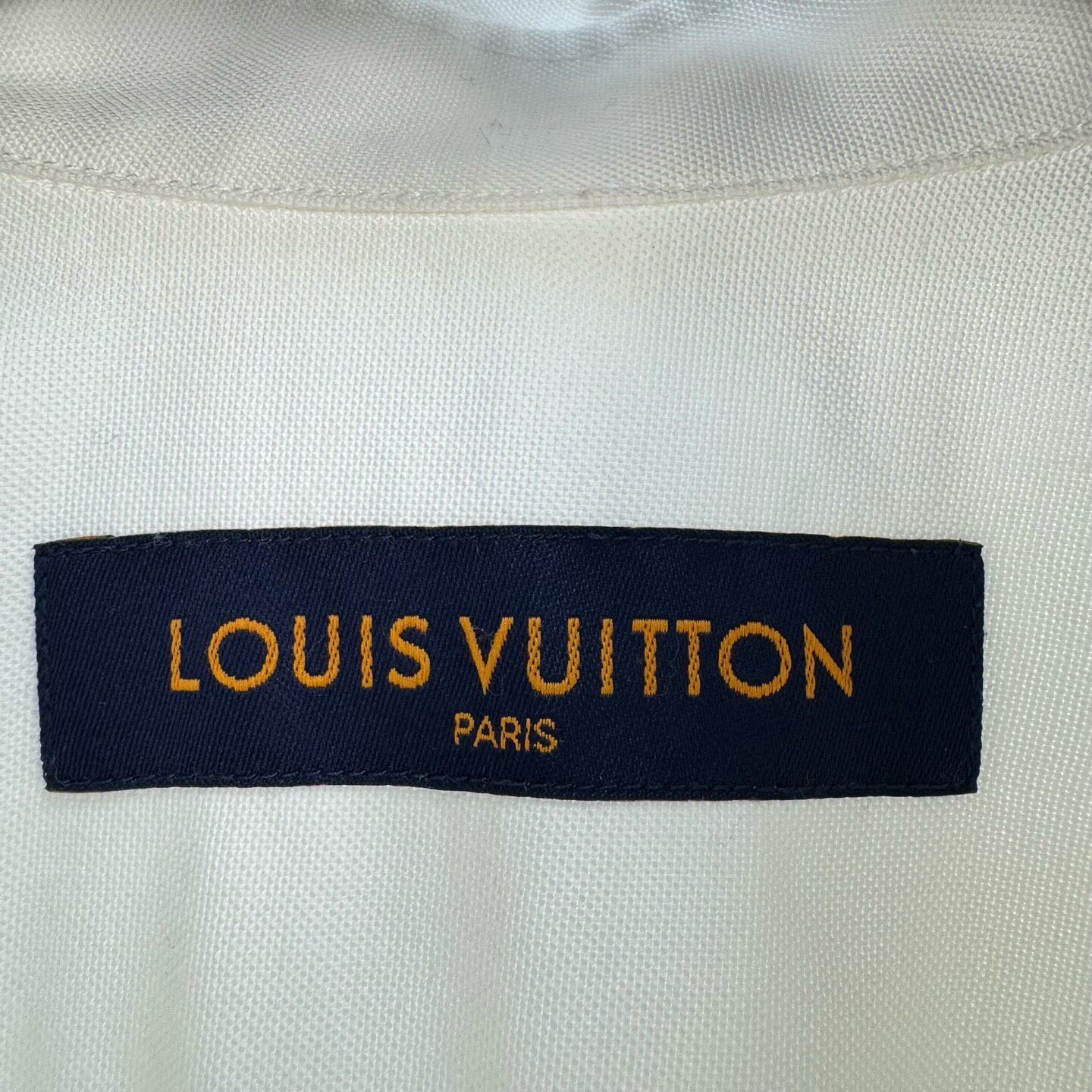 Louis Vuitton Alien Print Long-sleeve Shirt — label