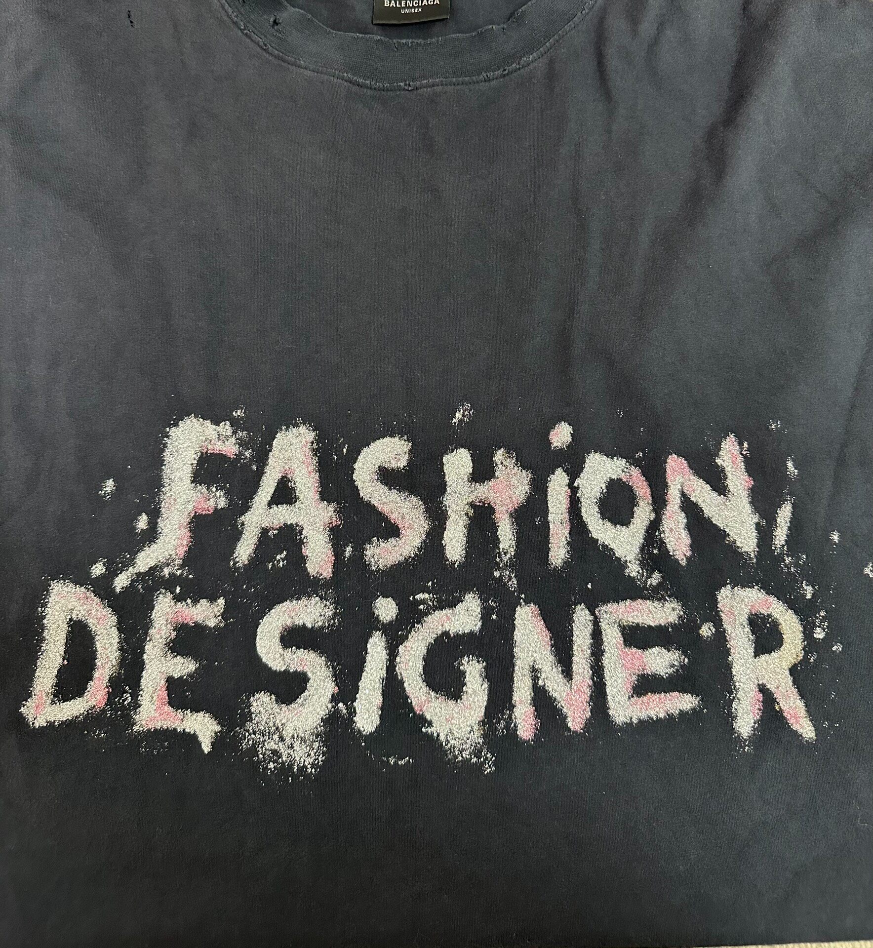 Balenciaga Black Oversized T-Shirt — detail