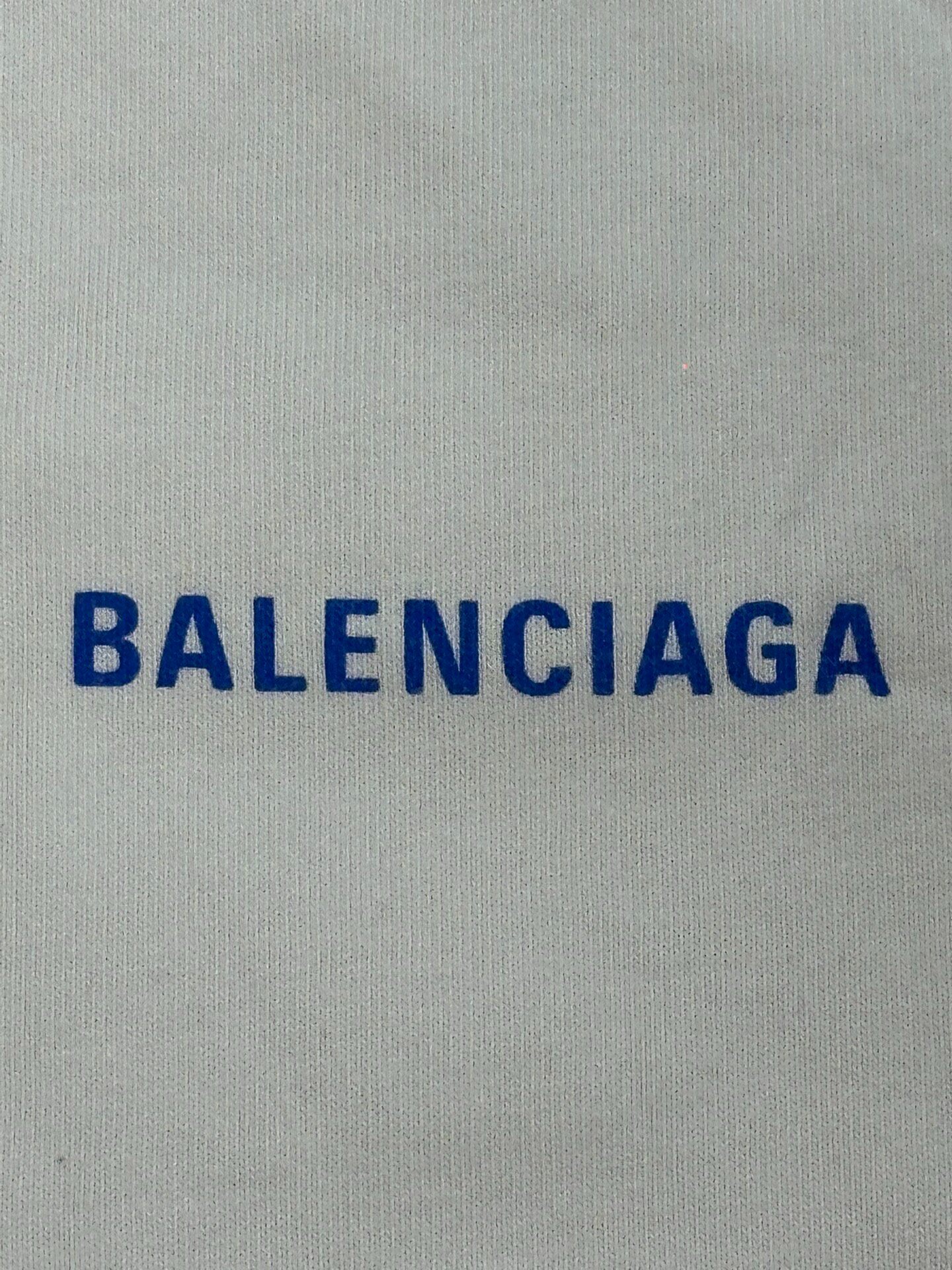 Balenciaga Logo Print Short Sleeve T-Shirt — detail