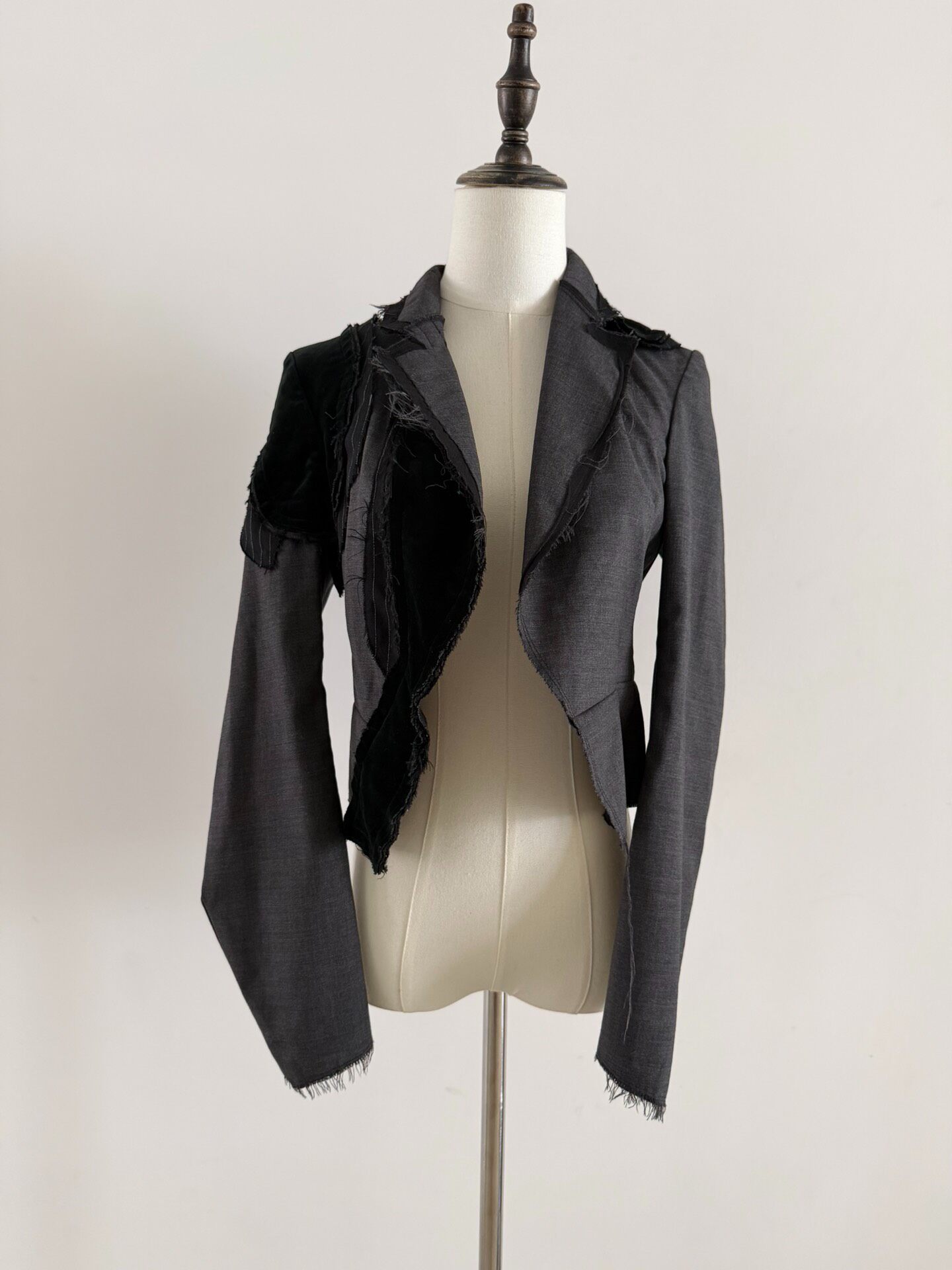 Comme Des Garcons 09AW Deconstructed Jacket — back