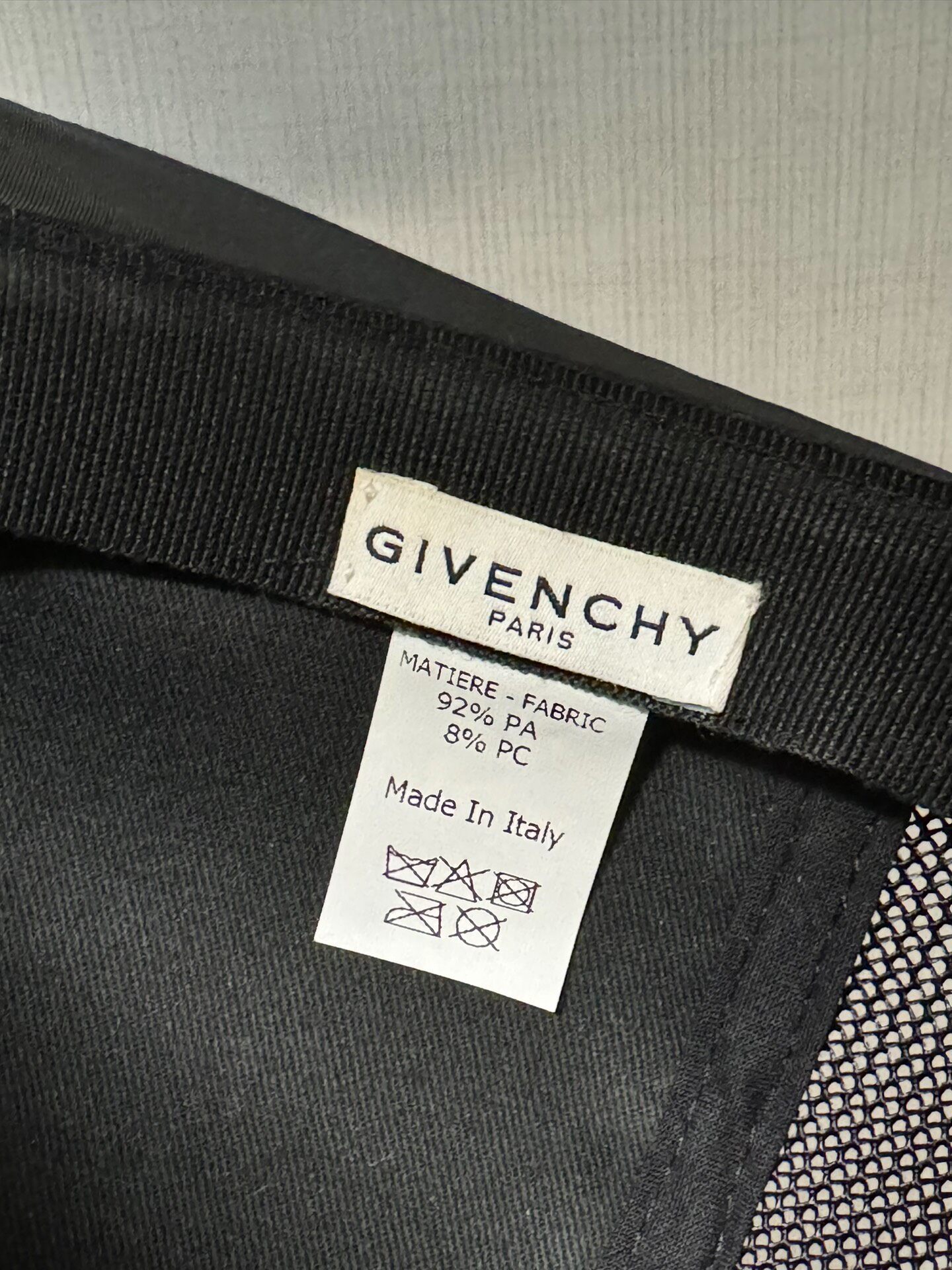 Givenchy Palm Camo Baseball Cap — label