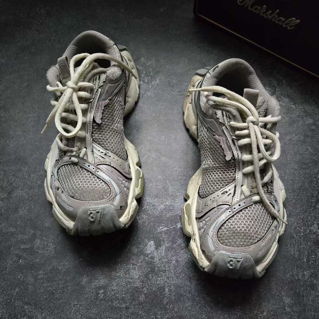 Balenciaga Stapler Gray Dad Sneakers — front