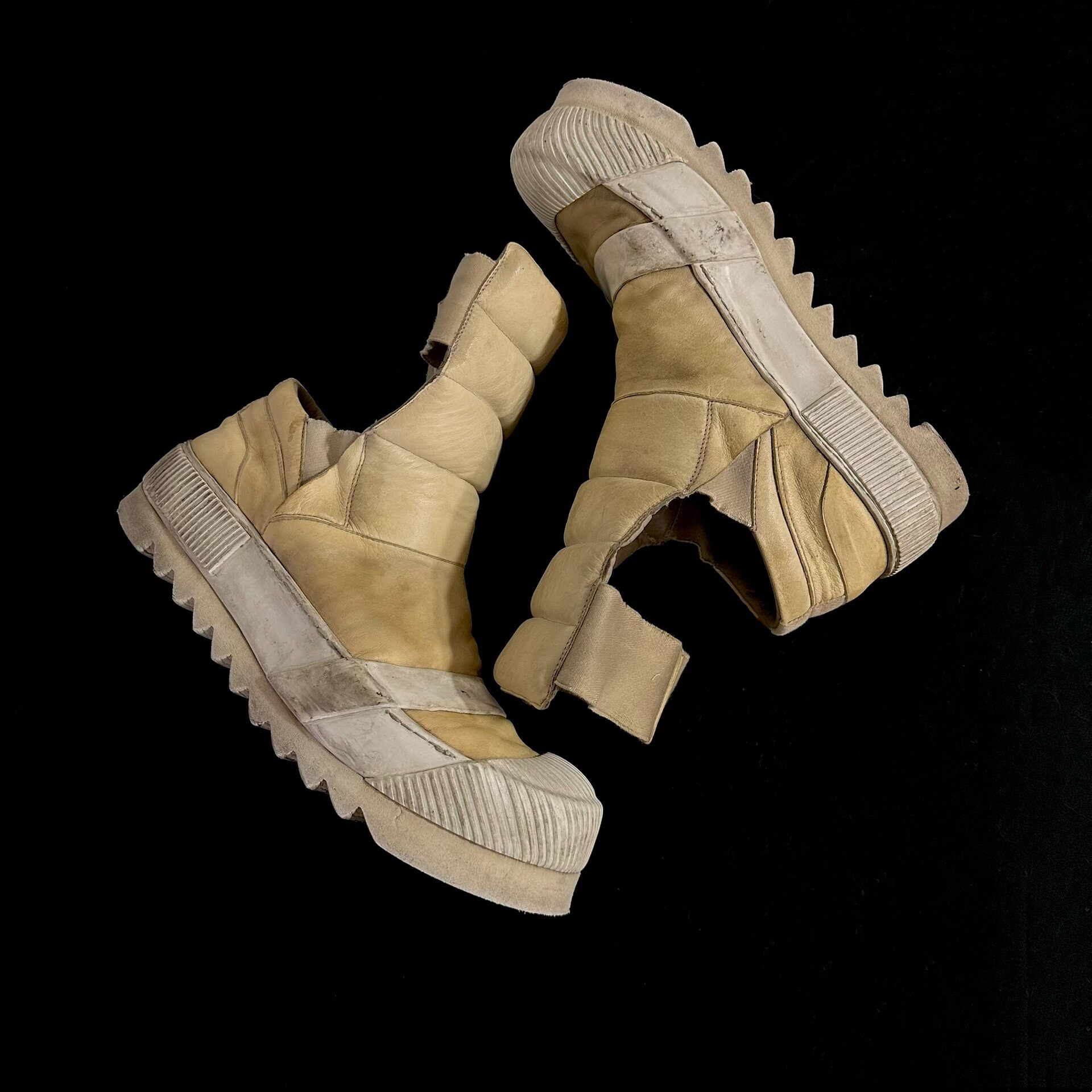 Boris Bidjan Saberi Mid-Top Sneakers — front