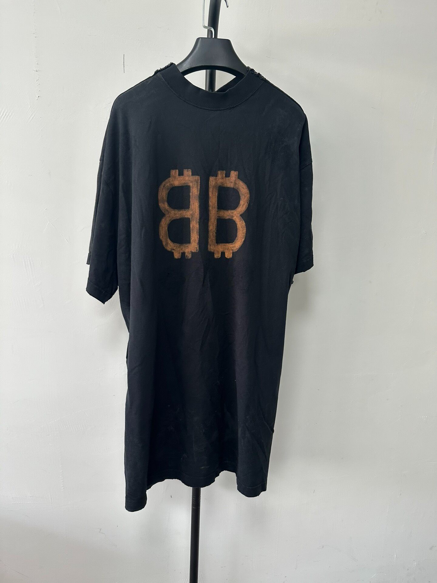 Balenciaga Black Oversized T-Shirt — front