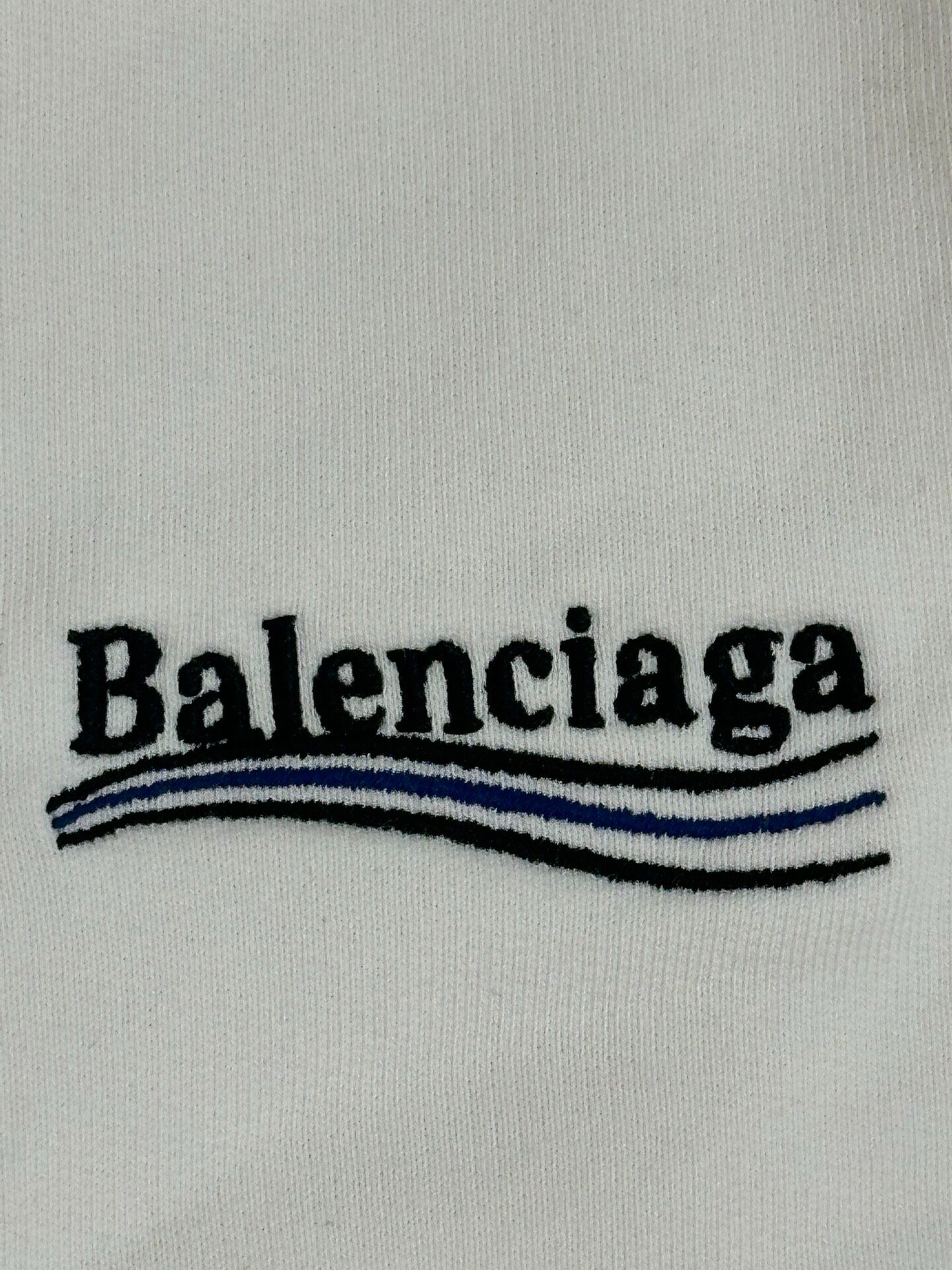 Balenciaga Men’s White Casual Shorts — detail