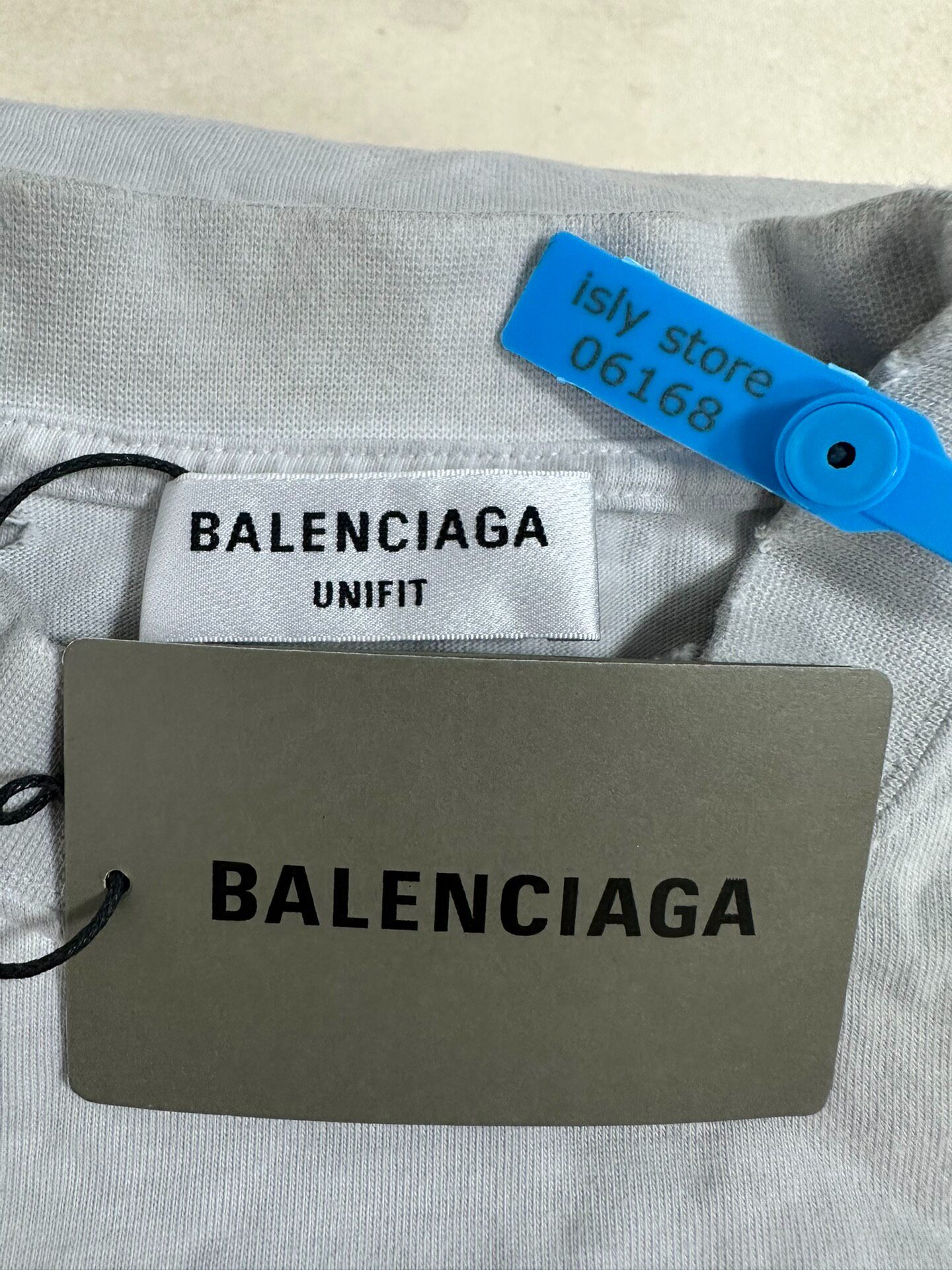 Balenciaga Metallica Rock Band T-Shirt — label