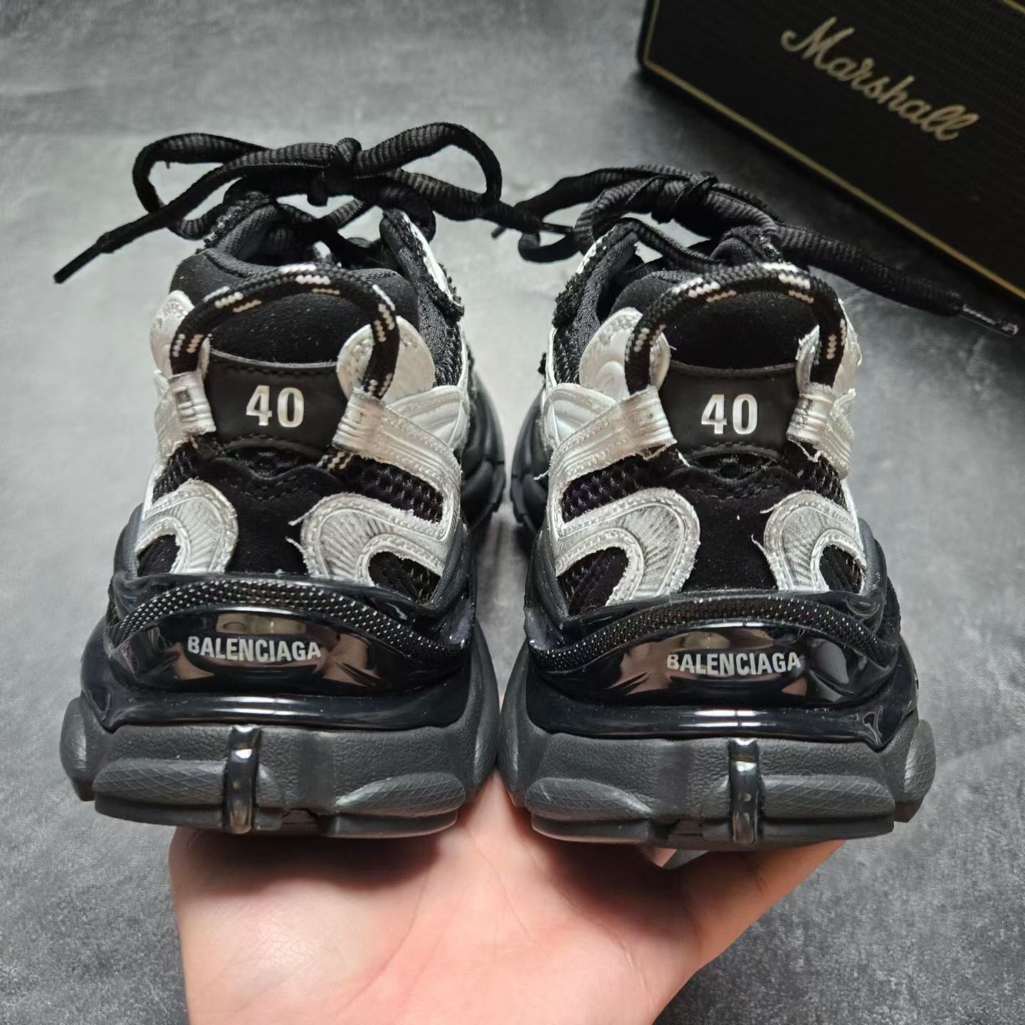 Balenciaga Runner 2.0 Black Silver Sneakers — detail
