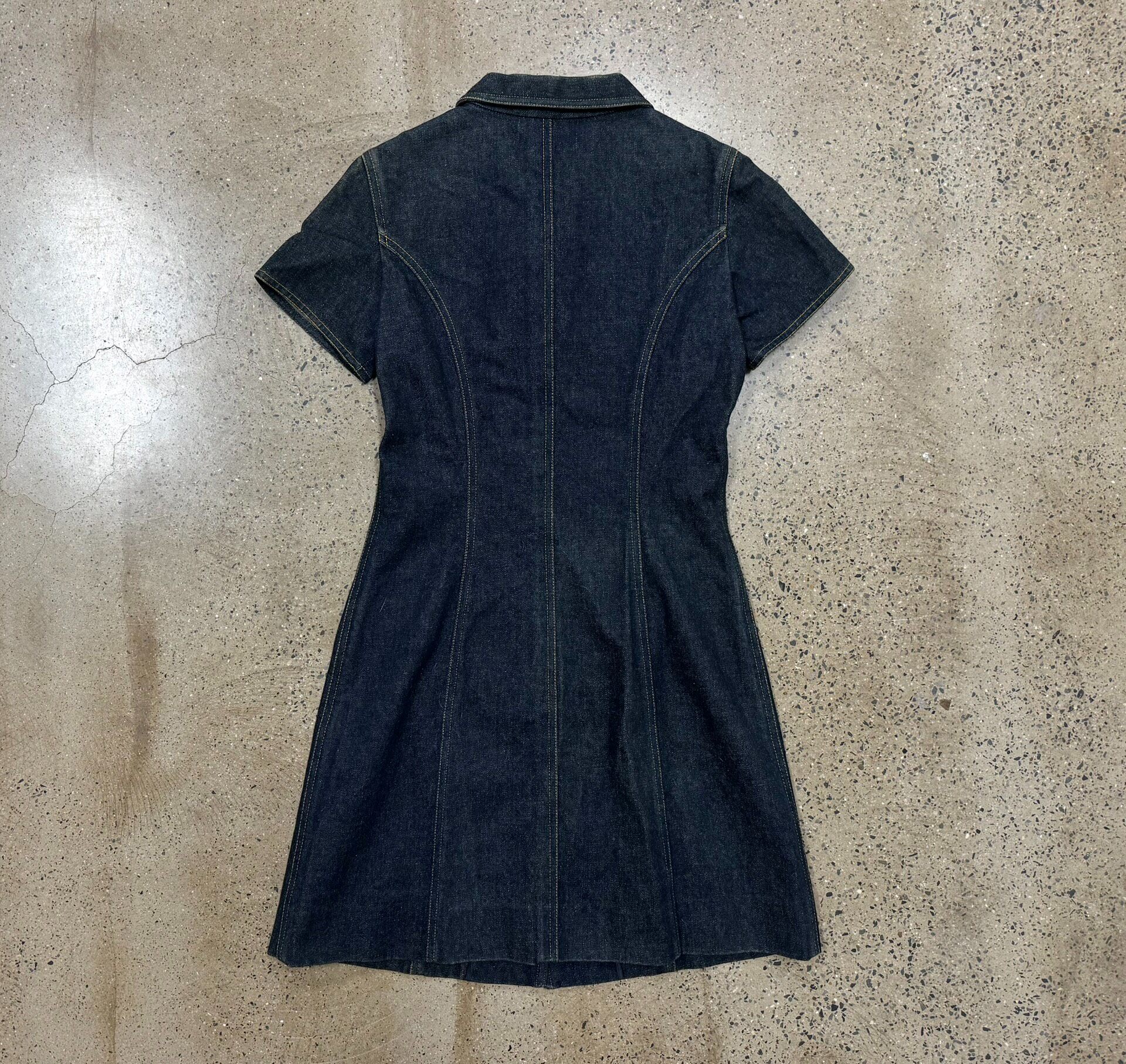 Chanel Dark Blue Denim Short-Sleeve Dress — label