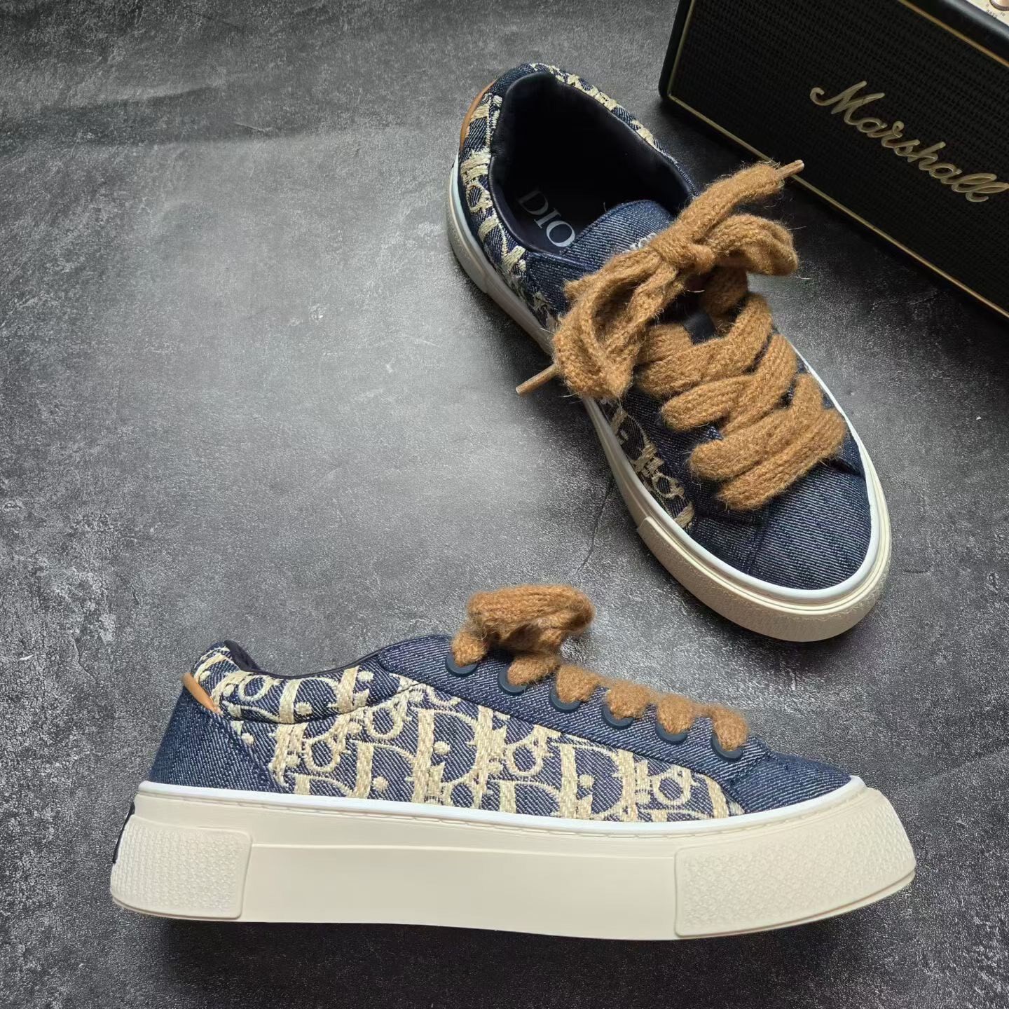 Dior B33 Navy Denim Sneakers — label