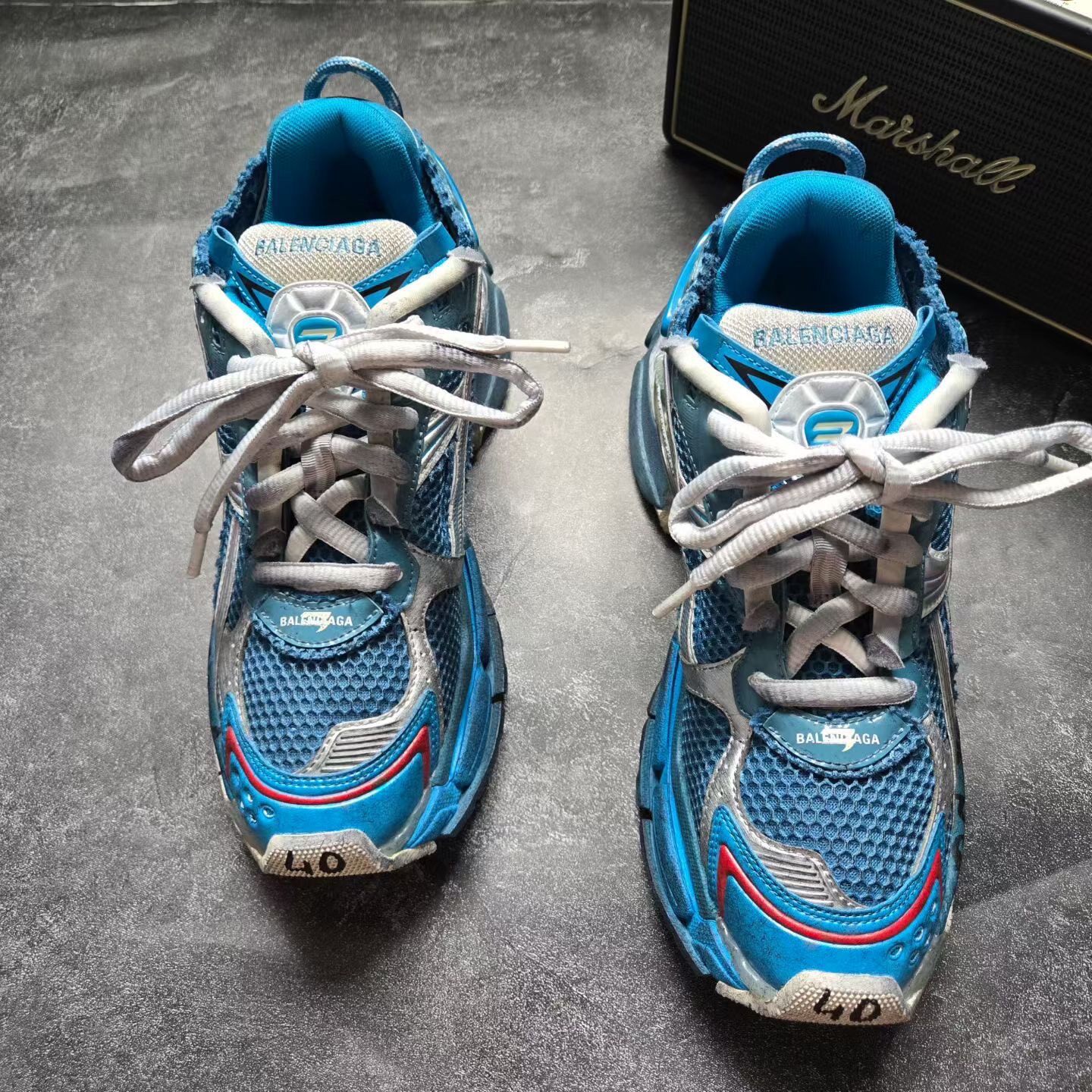 Balenciaga Runner 2.0 White Blue Graffiti Sneakers — detail