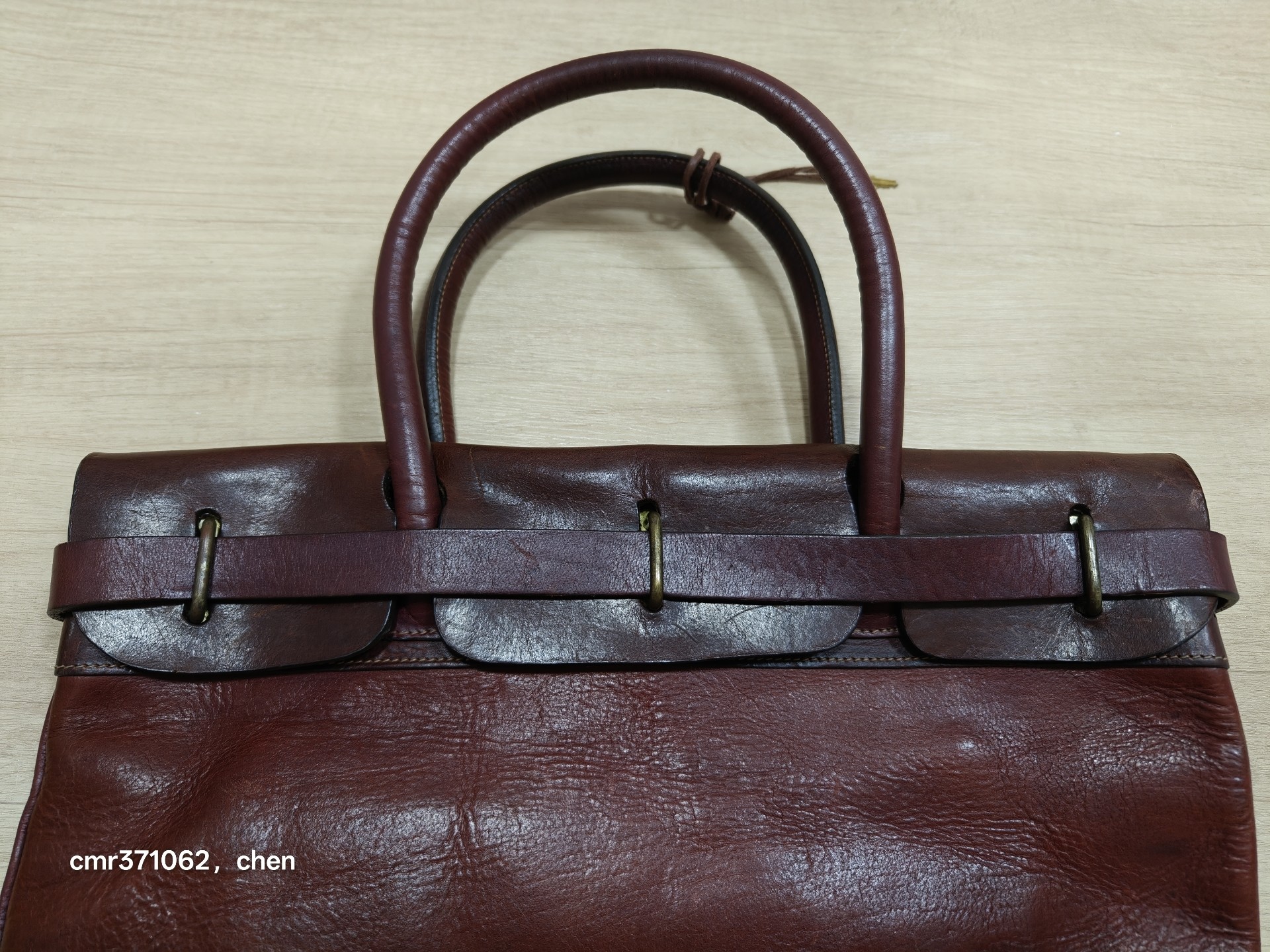 Visvim 13AW Burgundy Mail Satchel — label