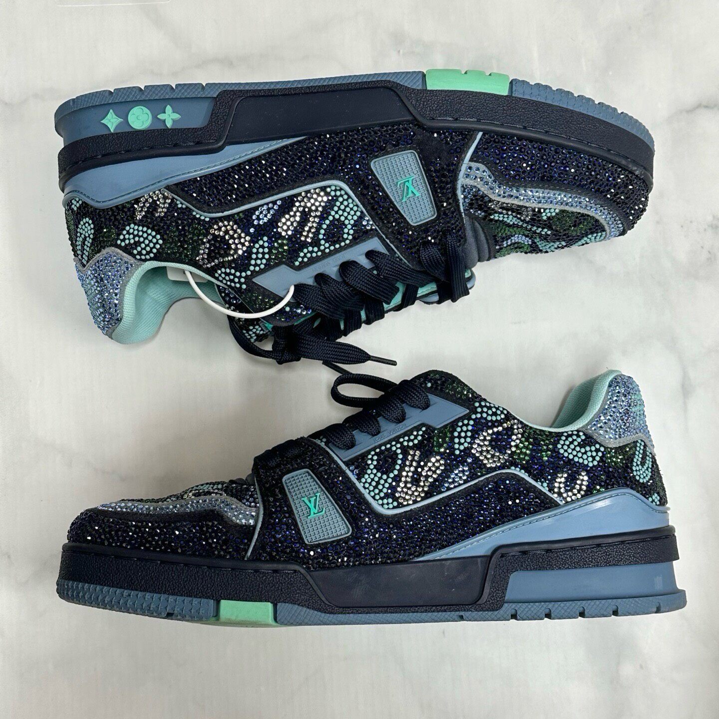 Louis Vuitton LV Trainer Low Diamond Sneakers — label