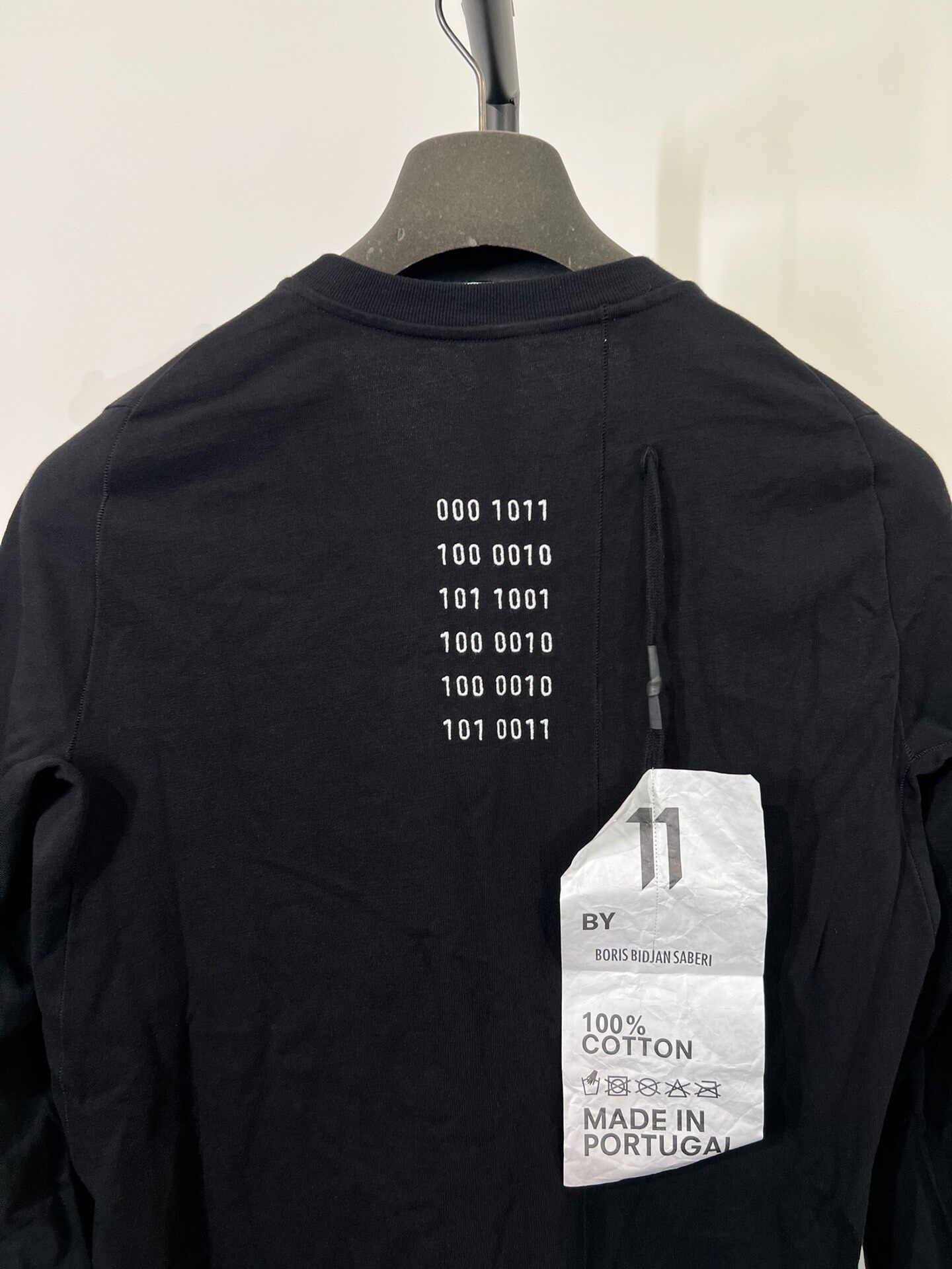 Boris Bidjan Saberi LS3F Long-Sleeve Top — detail