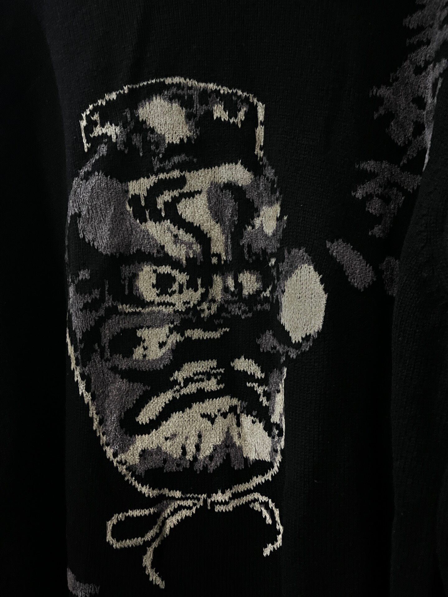 Yohji Yamamoto 18aw Hannya Sweater — front