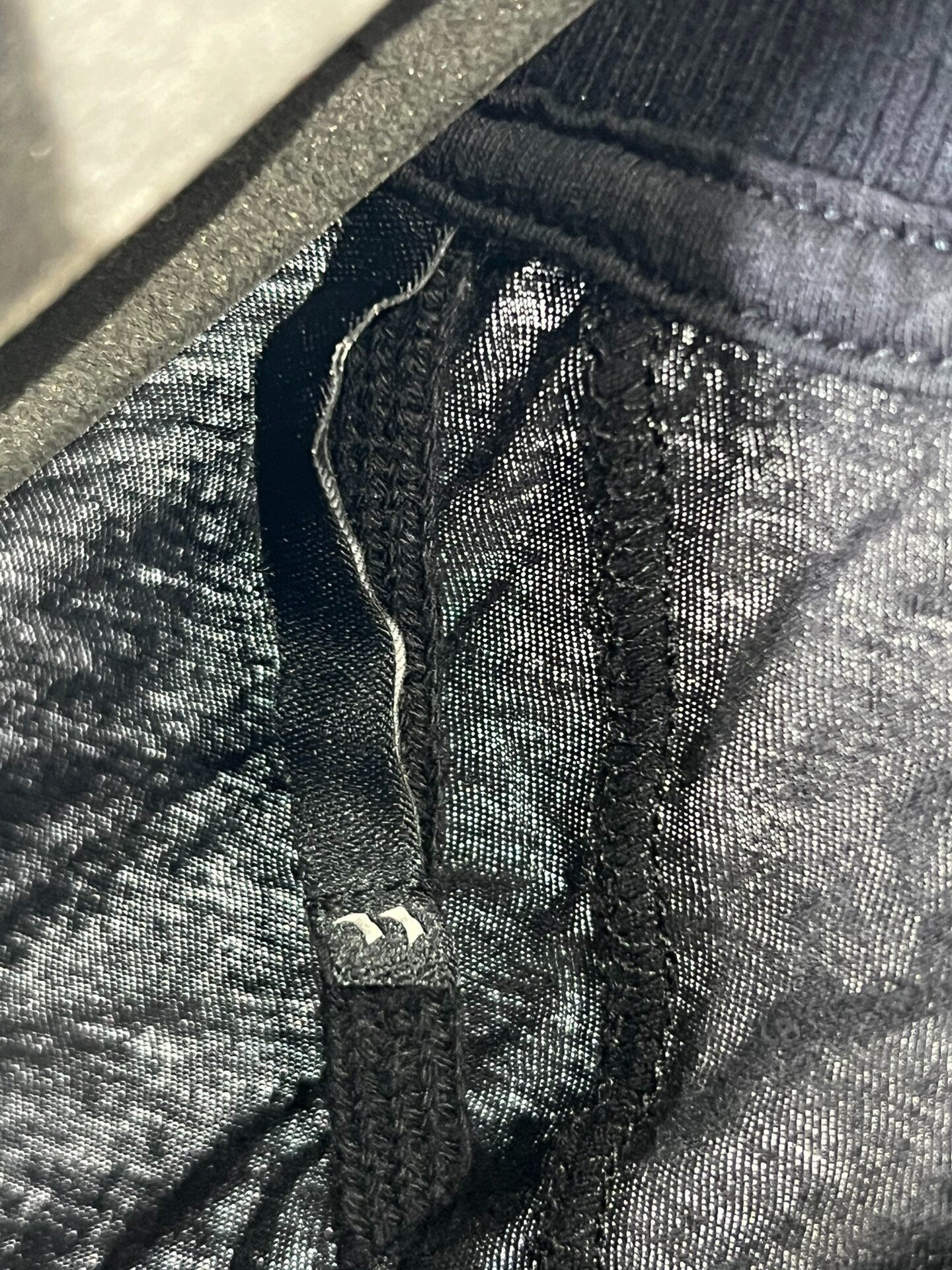 Boris Bidjan Saberi Extra Long Top — label