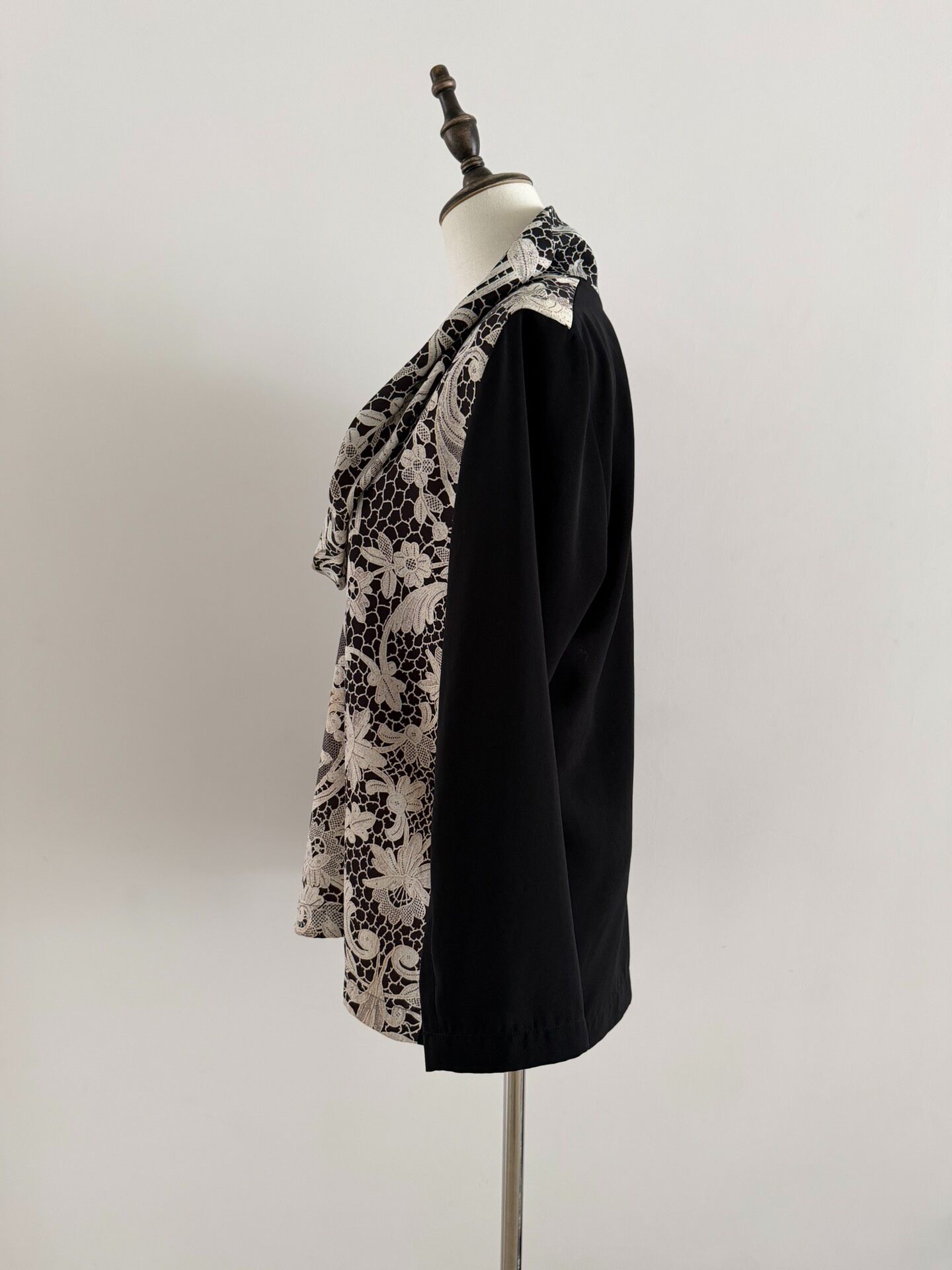 Tricot Comme des Garcons Long-Sleeve Top — label