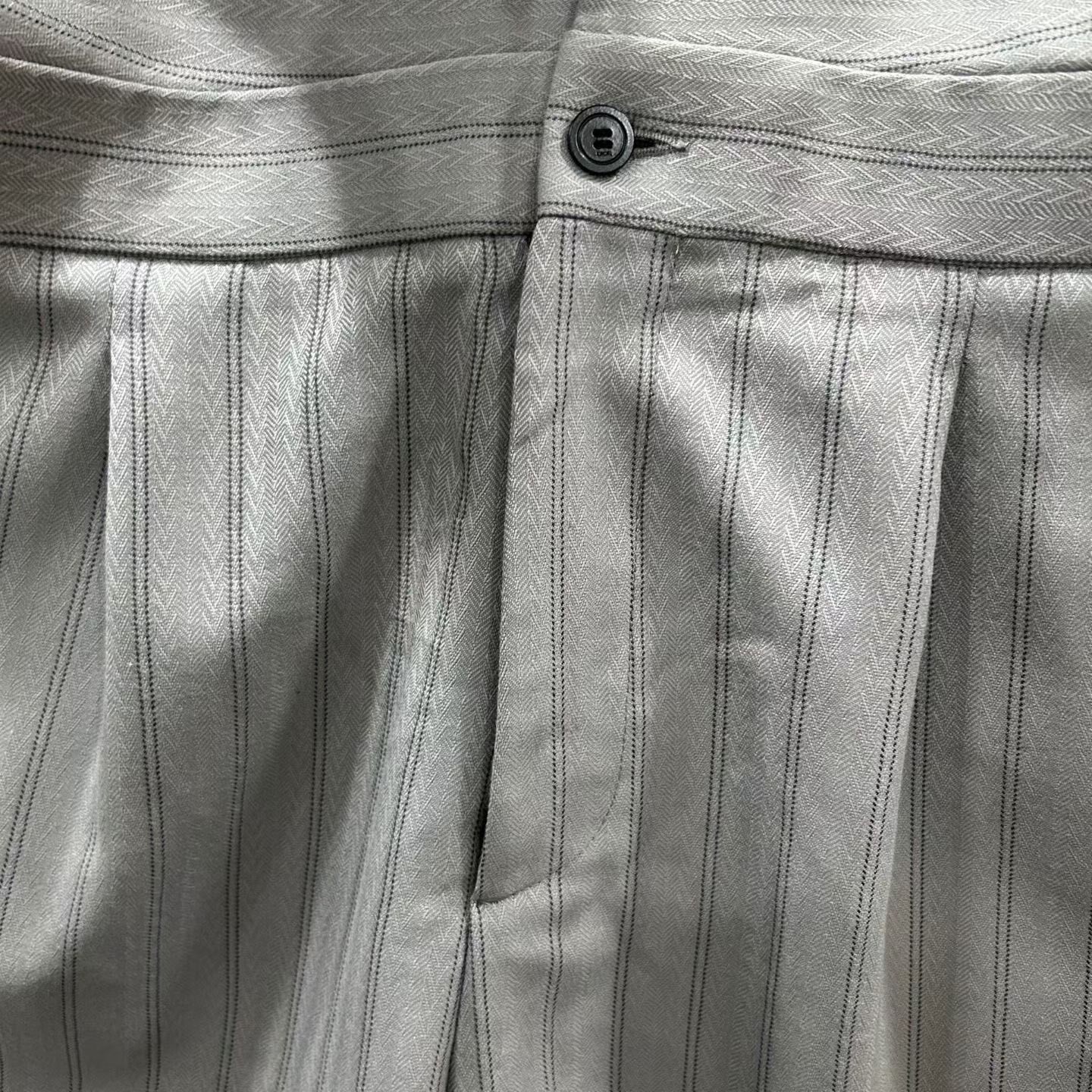 Dior Gray Striped Wool Suit Shorts — detail